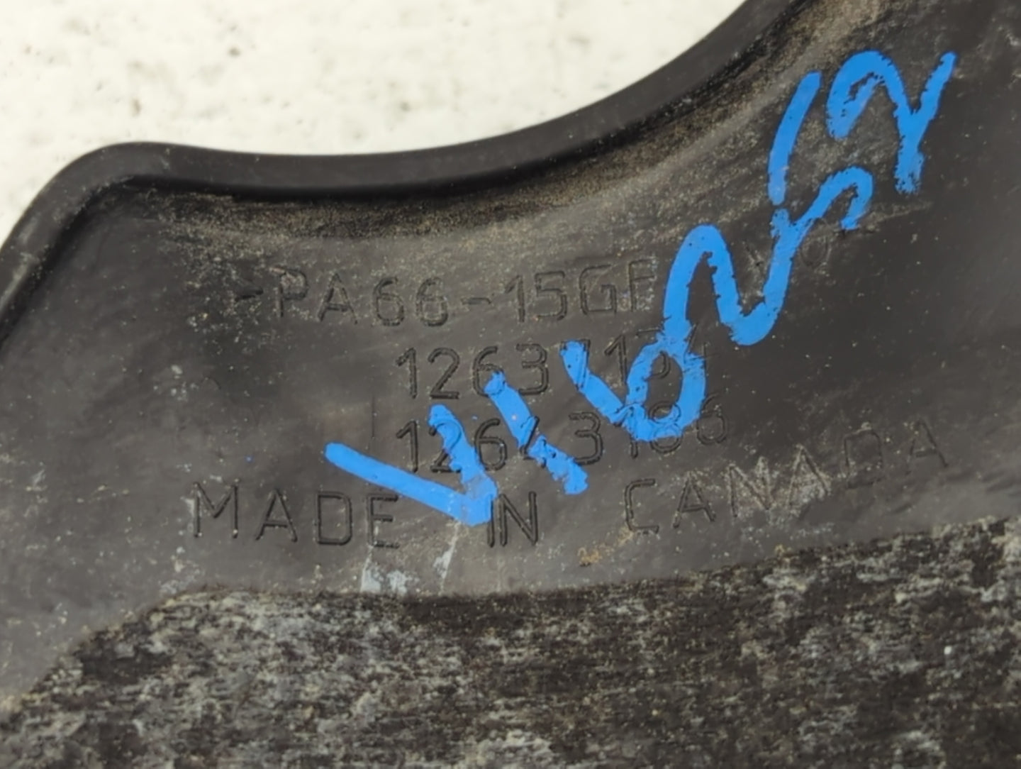 2017 Buick Envision Engine Cover - Oemusedautoparts1.com