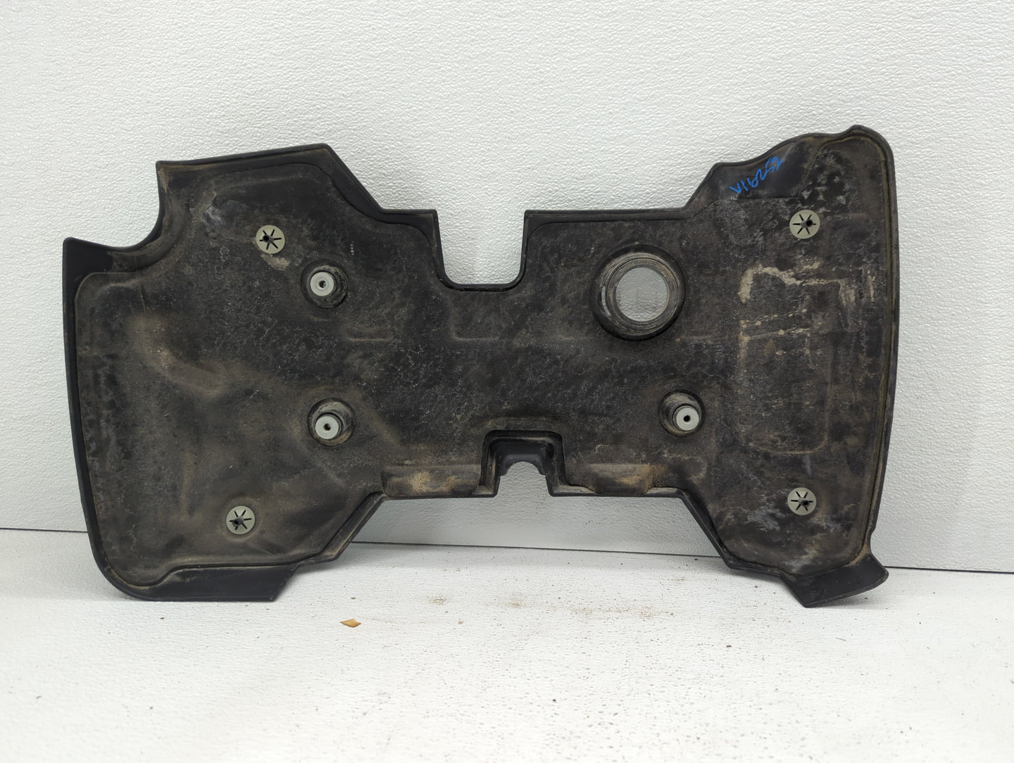 2017 Buick Envision Engine Cover - Oemusedautoparts1.com