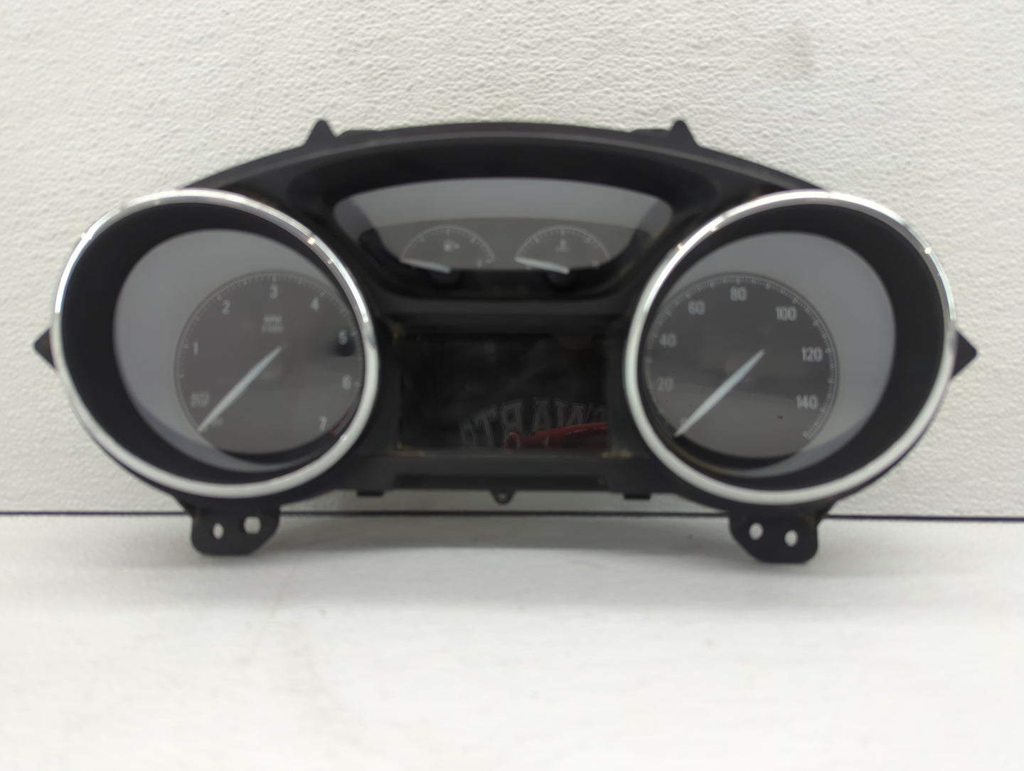 2017-2018 Buick Envision Instrument Cluster Speedometer Gauges P/N:84165671 Fits Fits 2017 2018 OEM Used Auto Parts - Oemuse