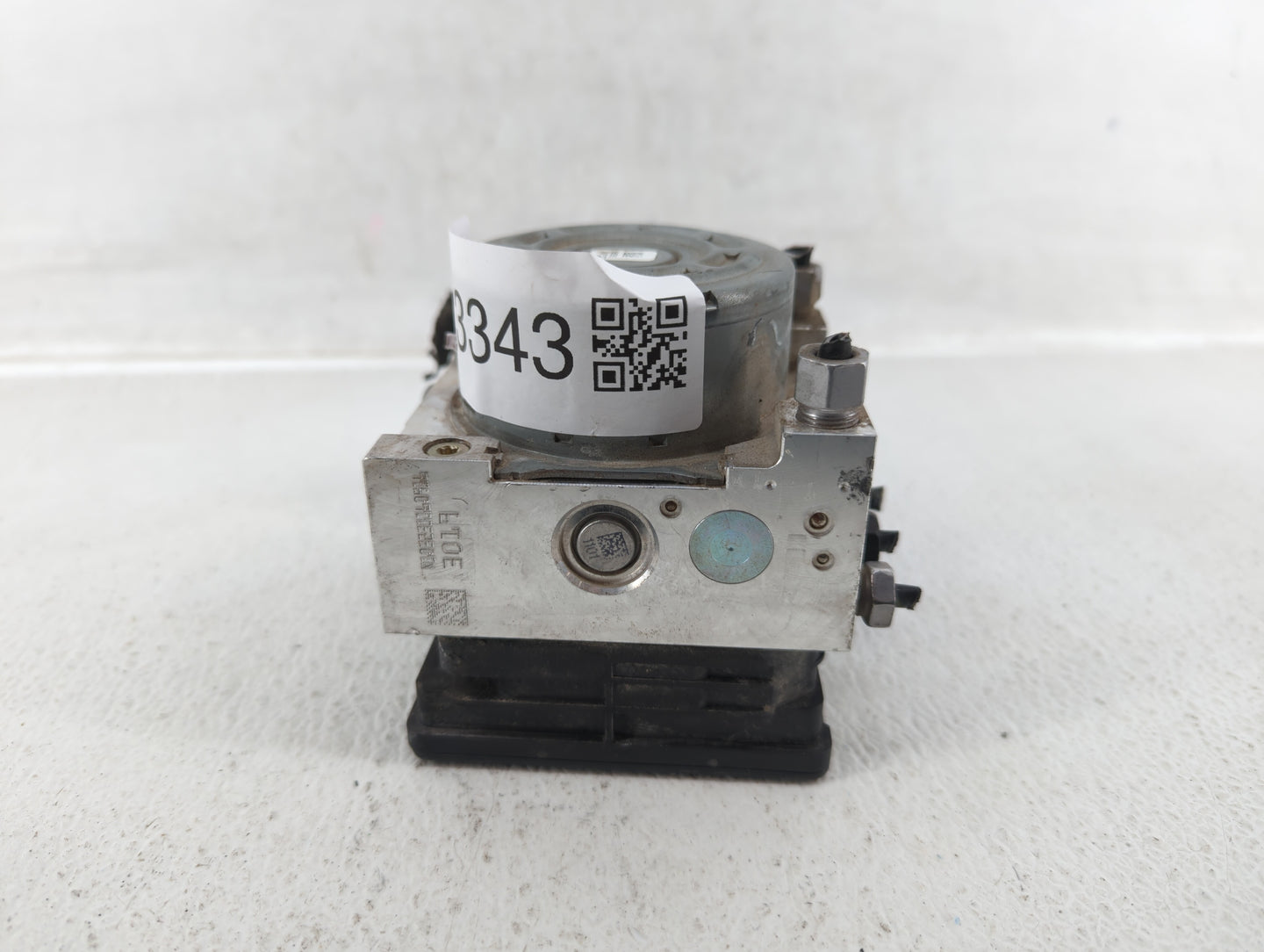 2017-2020 Buick Envision Throttle Body P/N:23368395 Fits Fits 2013 2014 2015 2017 2018 2019 2020 OEM Used Auto Parts - Oemus