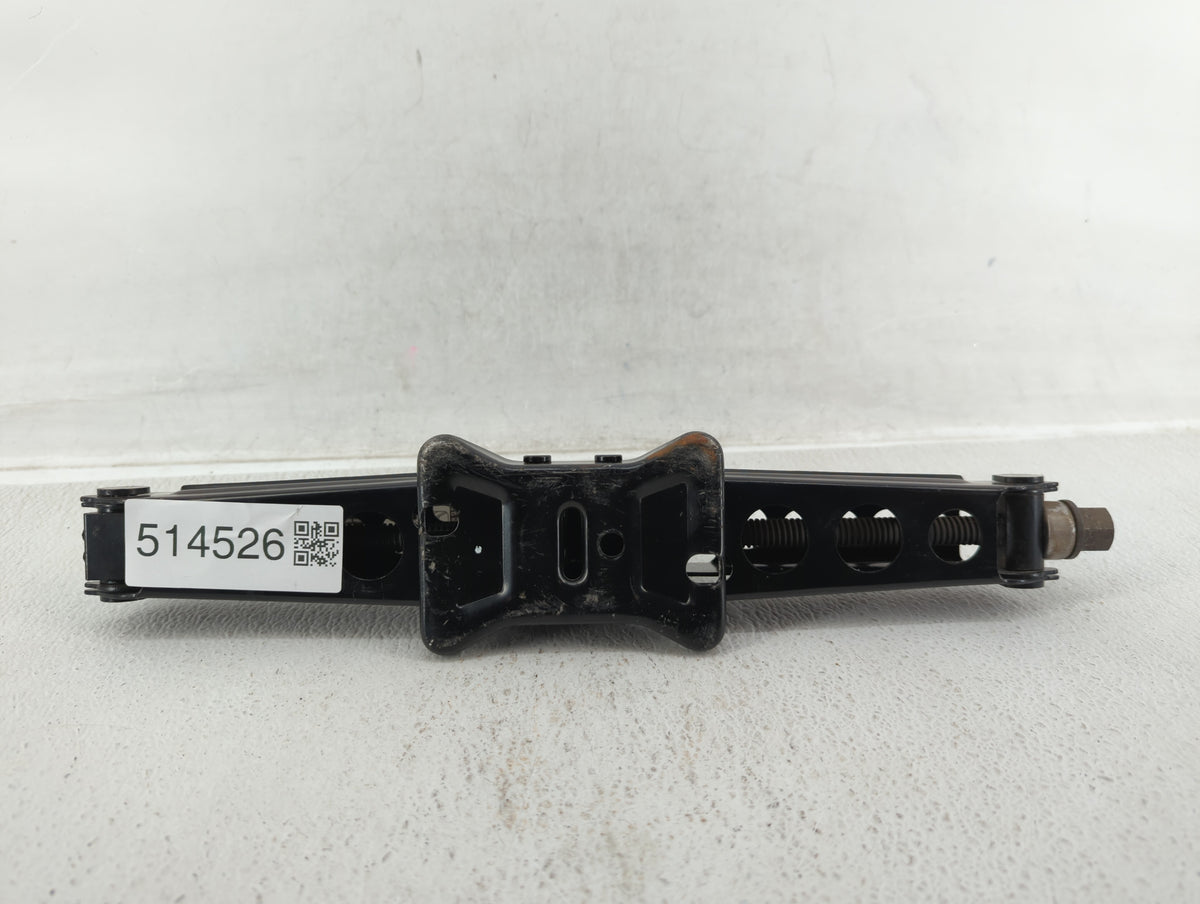 2017 Buick Envision Spare Scissor Car Jack - Oemusedautoparts1.com