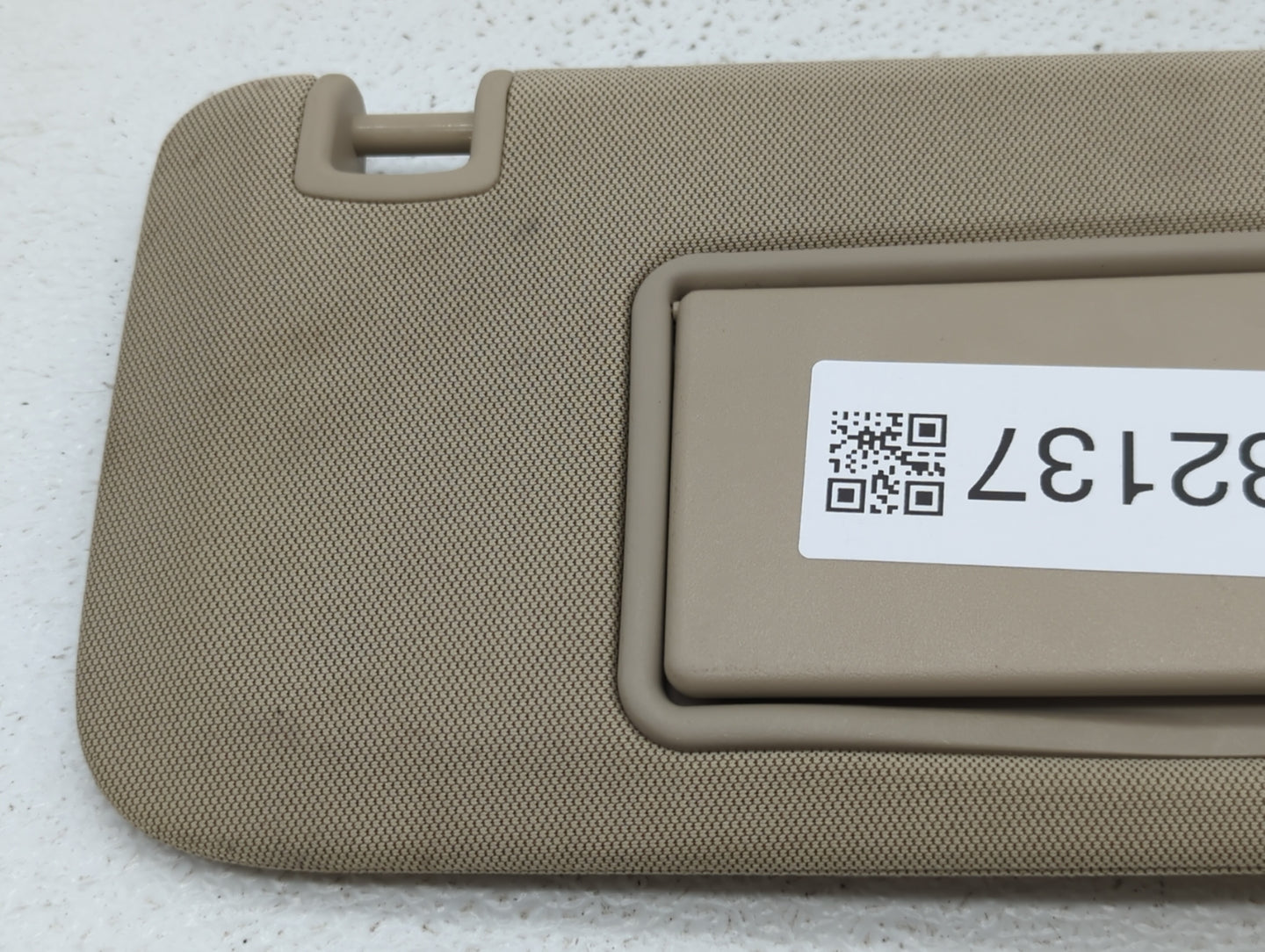 2016-2020 Buick Envision Sun Visor Shade Replacement Passenger Right Mirror Fits Fits 2016 2017 2018 2019 2020 OEM Used Auto
