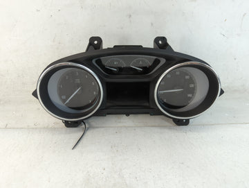 2017-2018 Buick Envision Instrument Cluster Speedometer Gauges P/N:84165671 Fits Fits 2017 2018 OEM Used Auto Parts - Oemuse