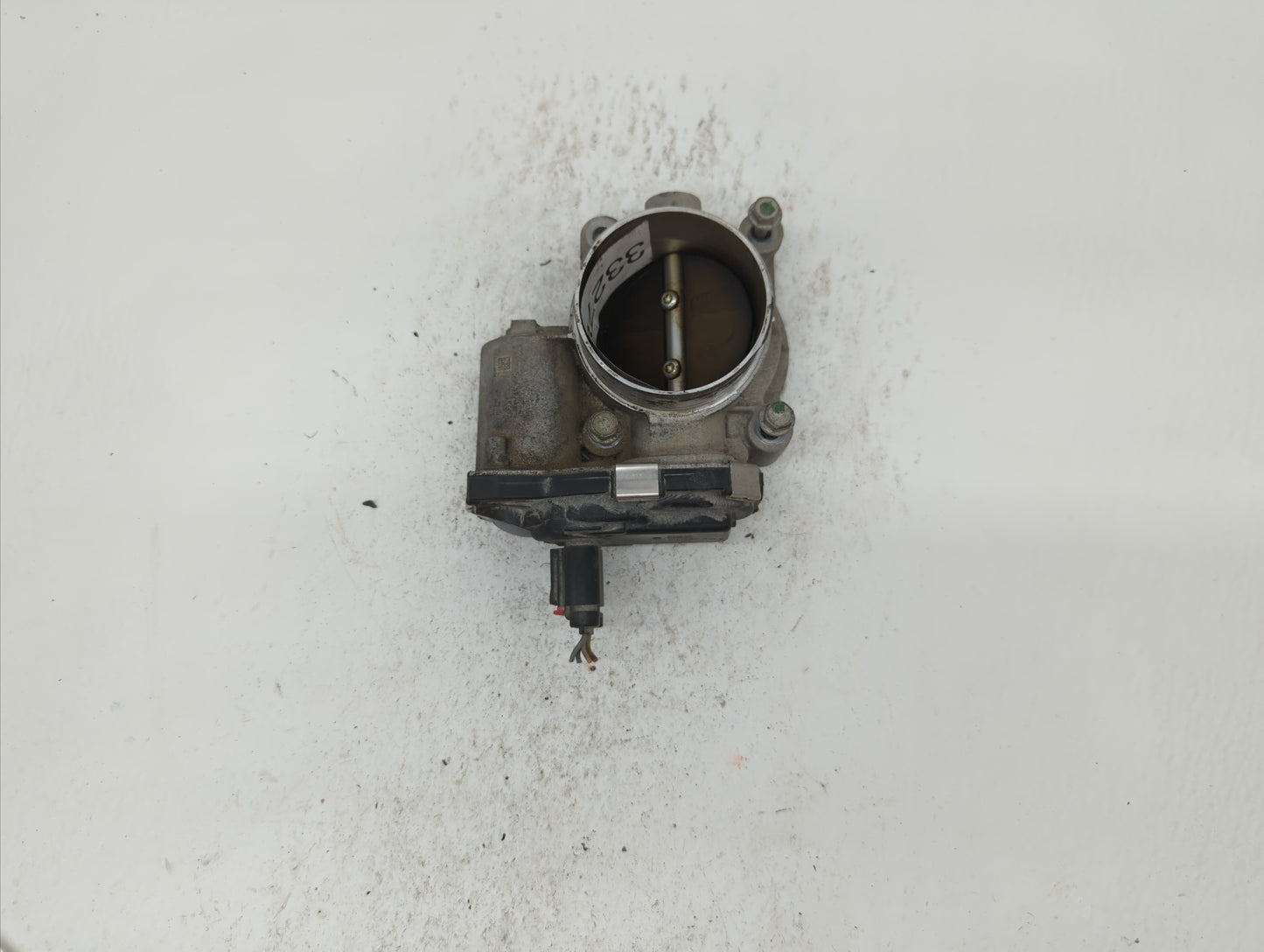 2017 Buick Equinox Throttle Body P/N:12669146AA 12670834AA Fits Fits 2016 OEM Used Auto Parts - Oemusedautoparts1.com