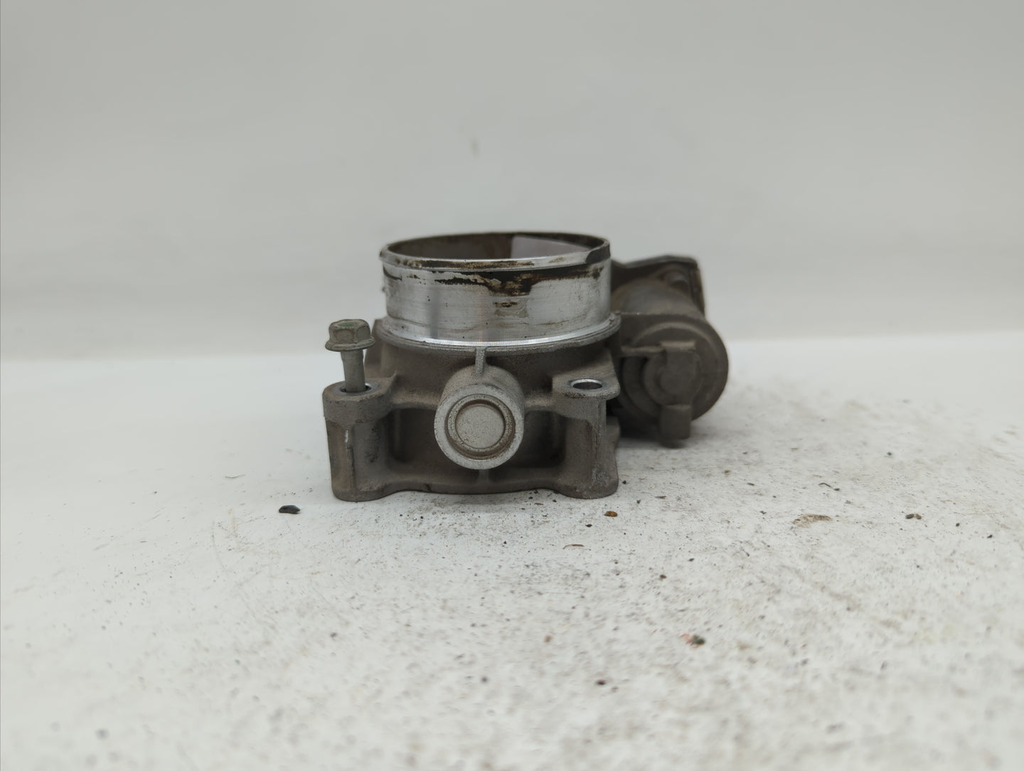 2017 Buick Equinox Throttle Body P/N:12669146AA 12670834AA Fits Fits 2016 OEM Used Auto Parts - Oemusedautoparts1.com