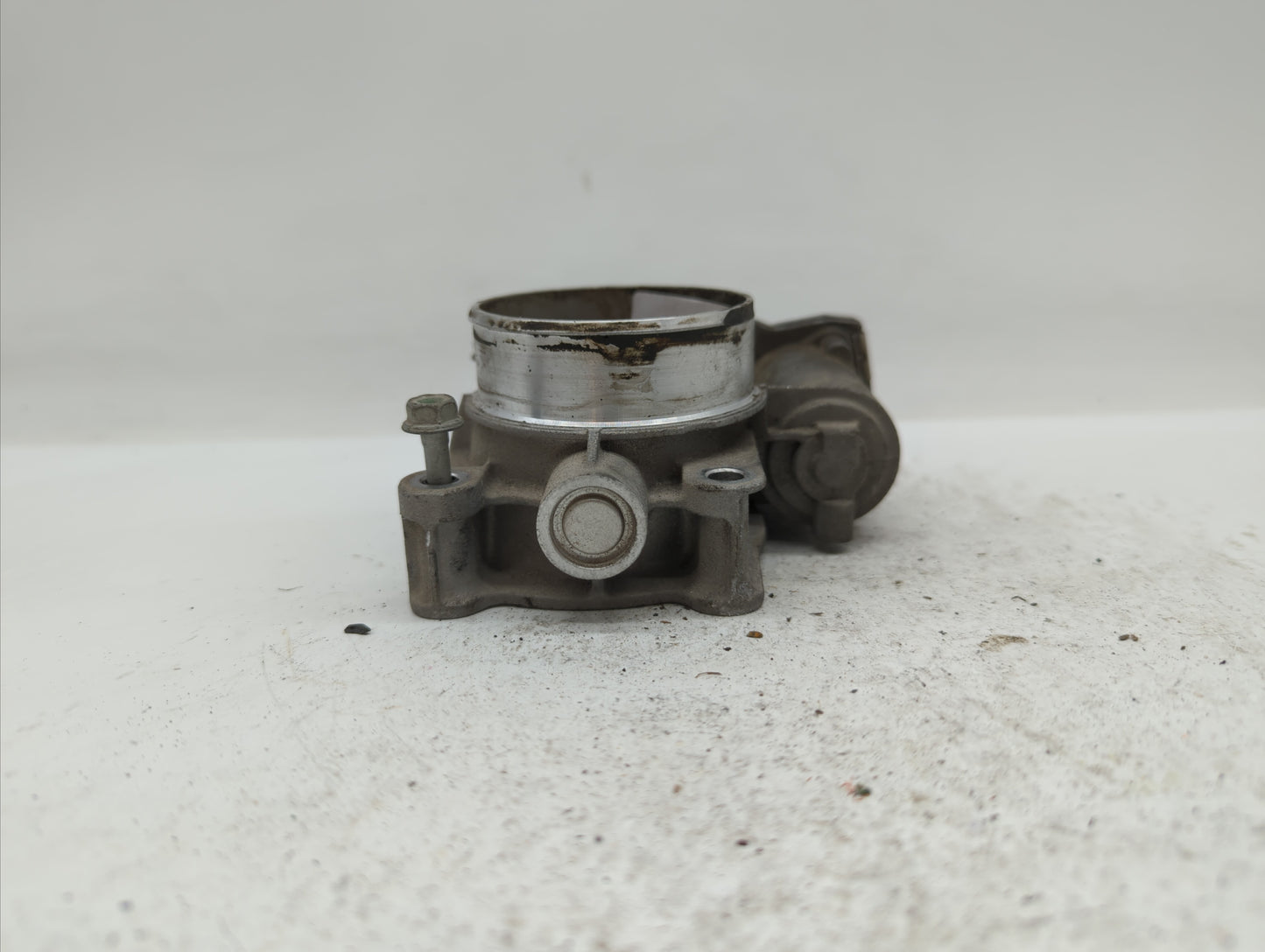 2017 Buick Equinox Throttle Body P/N:12669146AA 12670834AA Fits Fits 2016 OEM Used Auto Parts - Oemusedautoparts1.com