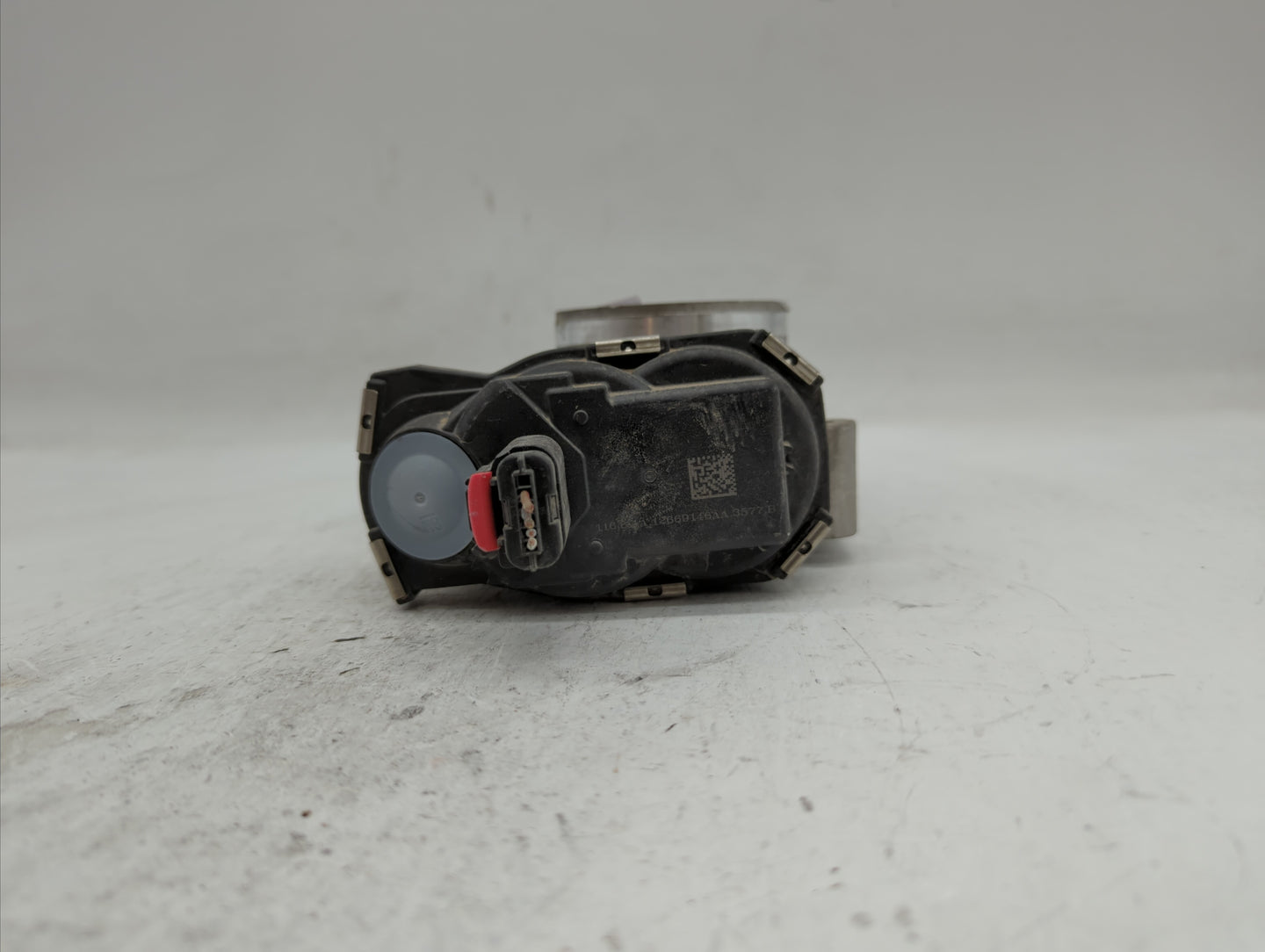 2017 Buick Equinox Throttle Body P/N:12669146AA 12670834AA Fits Fits 2016 OEM Used Auto Parts - Oemusedautoparts1.com