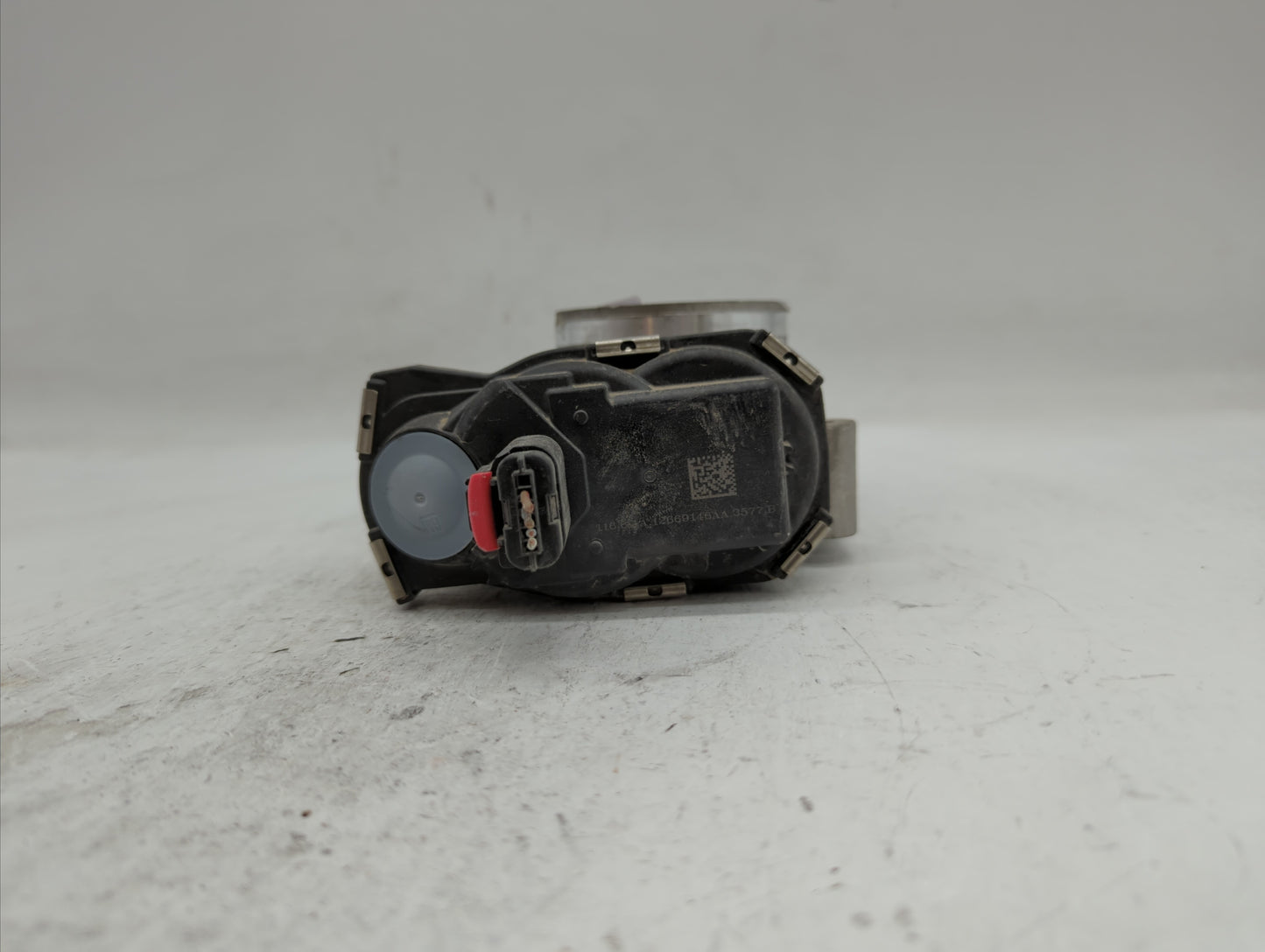 2017 Buick Equinox Throttle Body P/N:12669146AA 12670834AA Fits Fits 2016 OEM Used Auto Parts - Oemusedautoparts1.com