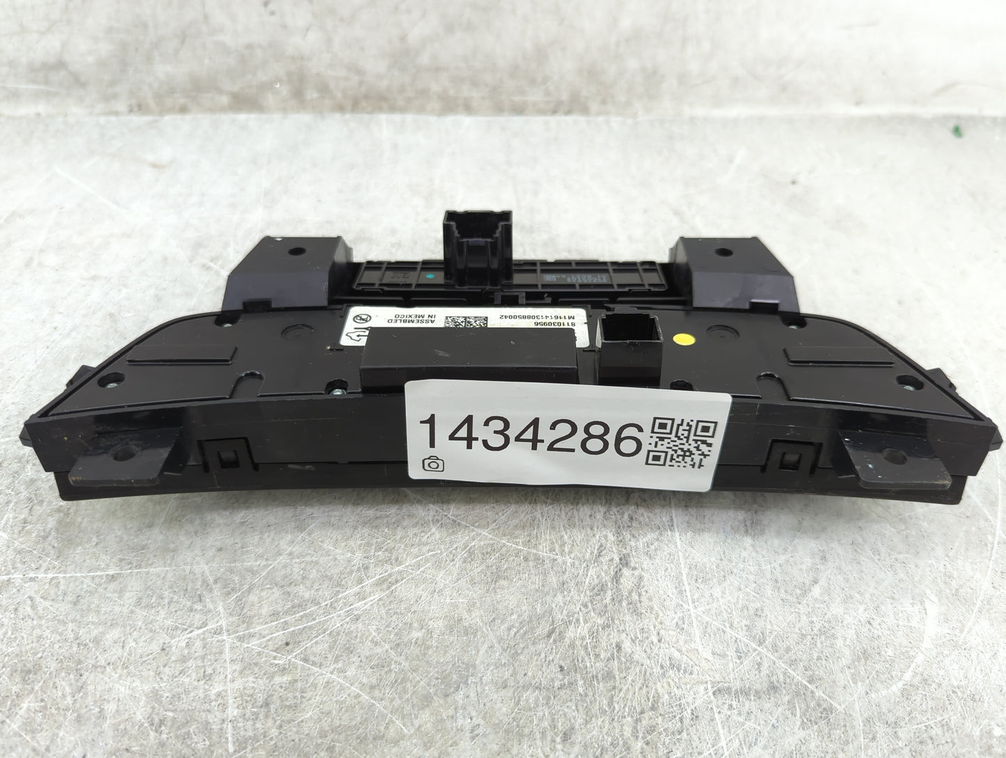 2017 Buick Lacrosse Climate Control Module Temperature AC/Heater Replacement P/N:84138219 7370200000000X, 811030956, 9092692