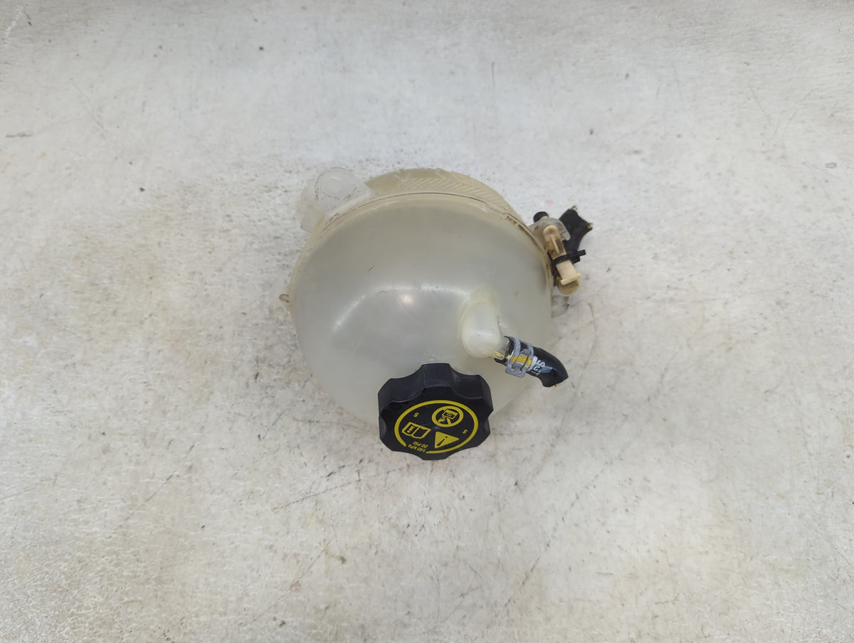 2017-2019 Buick Lacrosse Radiator Coolant Overflow Expansion Tank Bottle 1460026 - Oemusedautoparts1.com