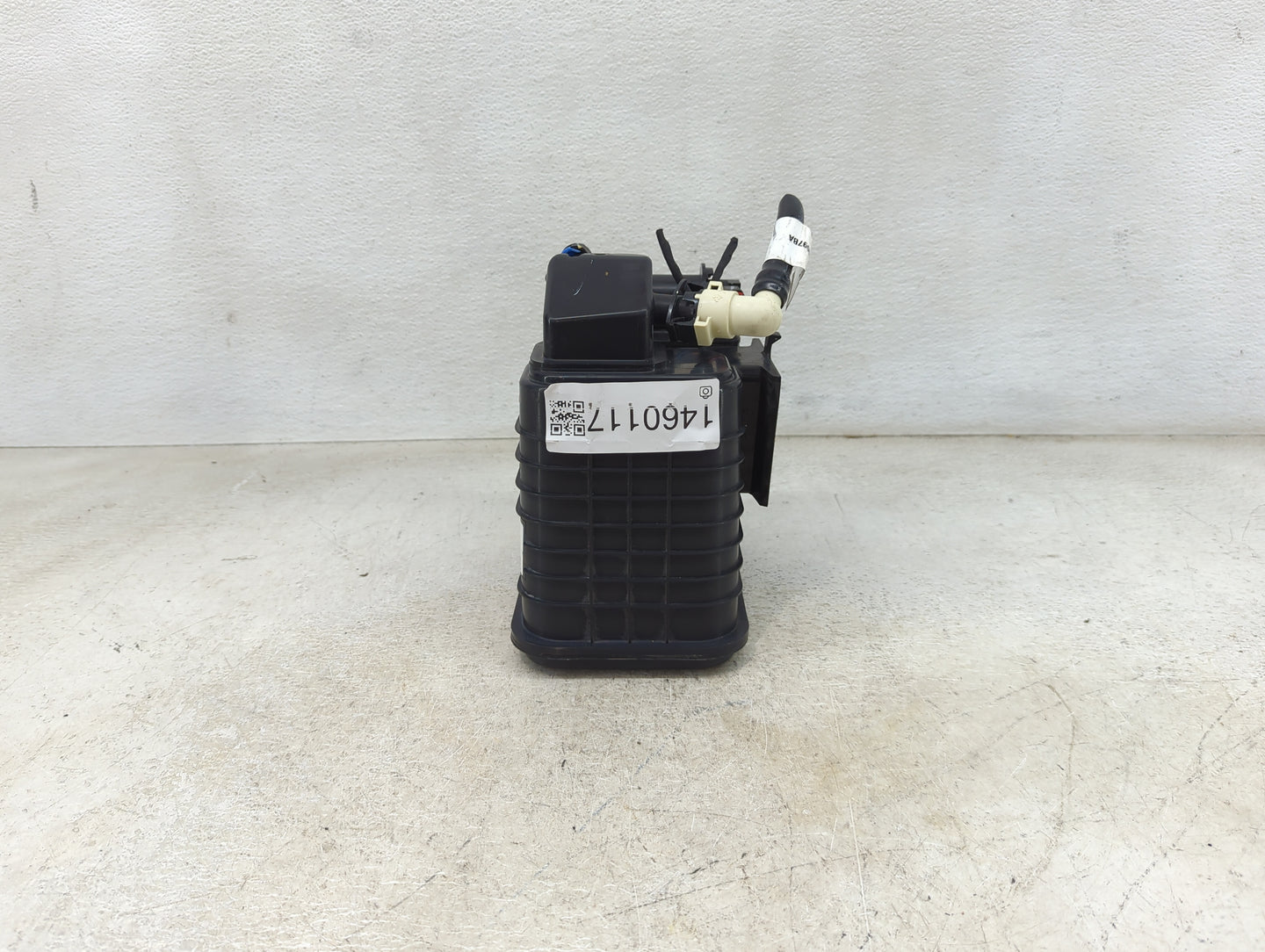 2017 Buick Lacrosse Fuel Vapor Charcoal Canister - Oemusedautoparts1.com