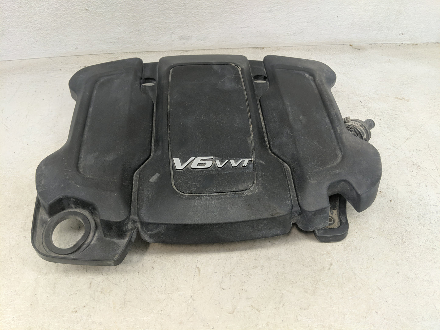 2017 Buick Lacrosse Engine Cover - Oemusedautoparts1.com