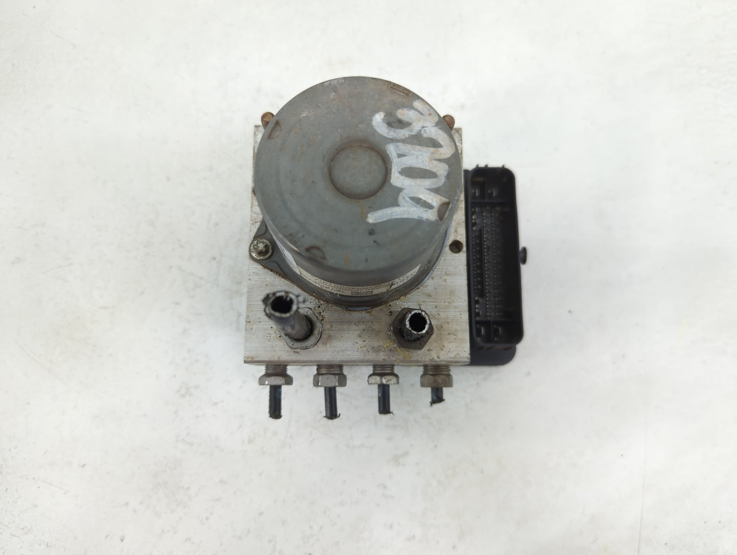 2017 Buick Lacrosse ABS Pump Control Module Replacement P/N:24504020000000X 0117093864000140 Fits OEM Used Auto Parts - Oemu