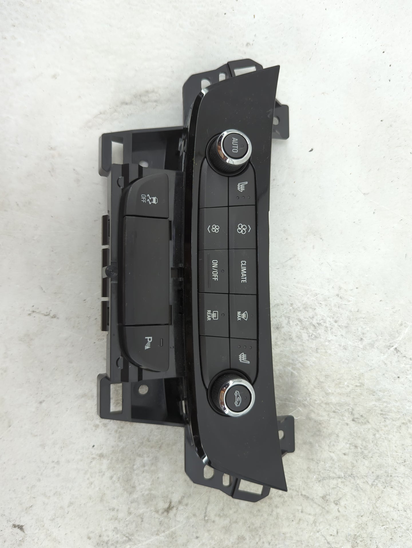 2017 Buick Lacrosse Climate Control Module Temperature AC/Heater Replacement P/N:84138221 737020000000X, 811030956 Fits OEM 