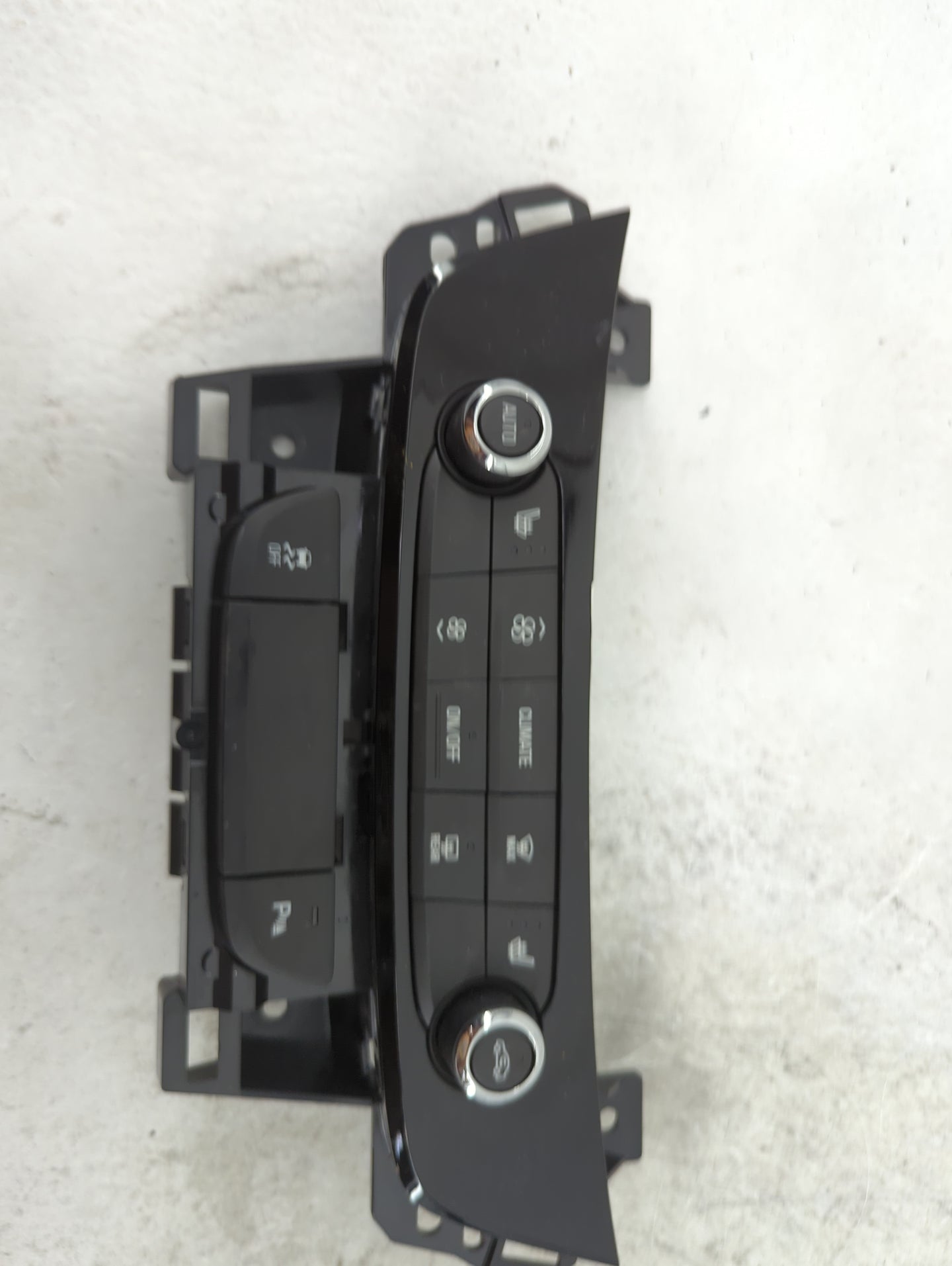 2017 Buick Lacrosse Climate Control Module Temperature AC/Heater Replacement P/N:84138221 737020000000X, 811030956 Fits OEM 