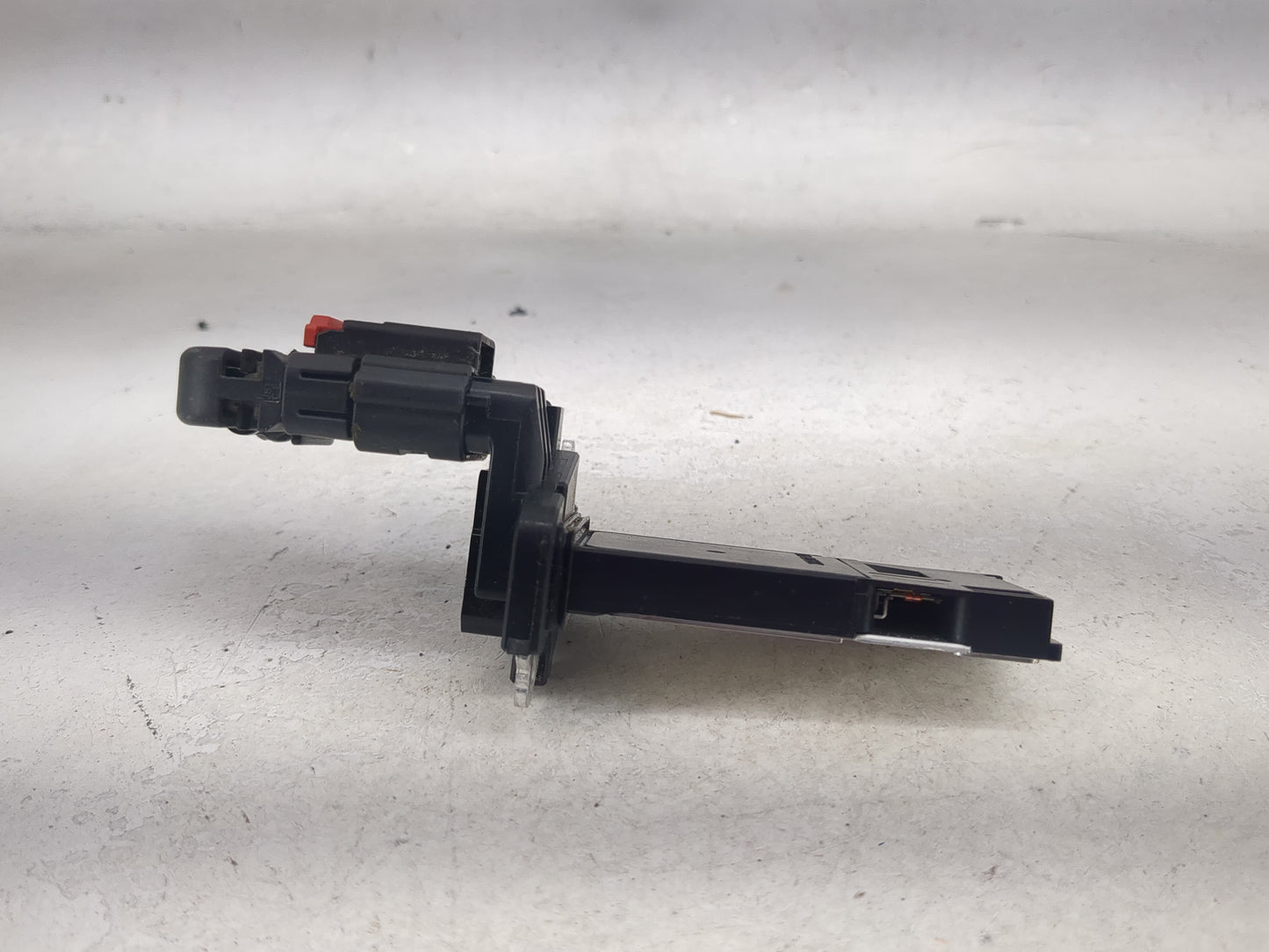 2017-2019 Buick Lacrosse Mass Air Flow Meter Maf 1488675 - Oemusedautoparts1.com
