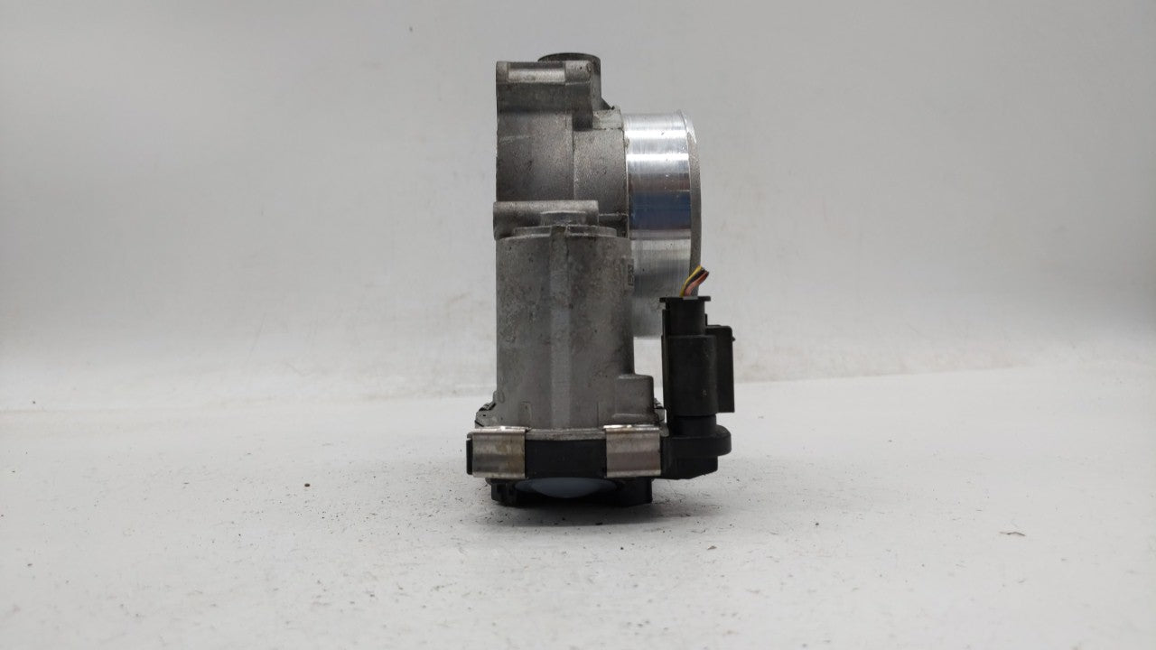 2017-2019 Buick Lacrosse Throttle Body P/N:1267 1015 12671015 Fits Fits 2017 2018 2019 OEM Used Auto Parts - Oemusedautopart