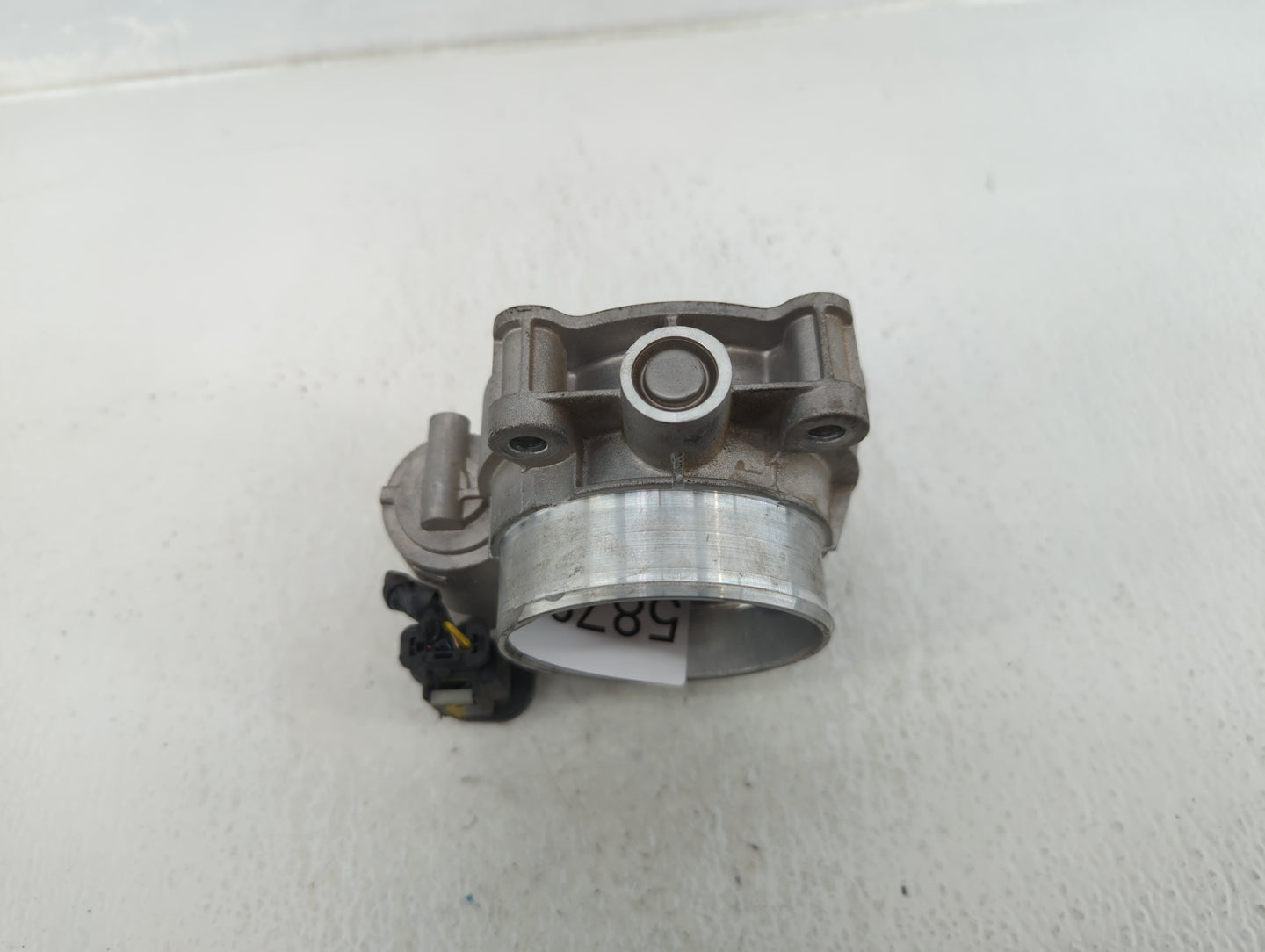 2017-2019 Buick Lacrosse Throttle Body P/N:12671015 Fits Fits 2017 2018 2019 OEM Used Auto Parts - Oemusedautoparts1.com