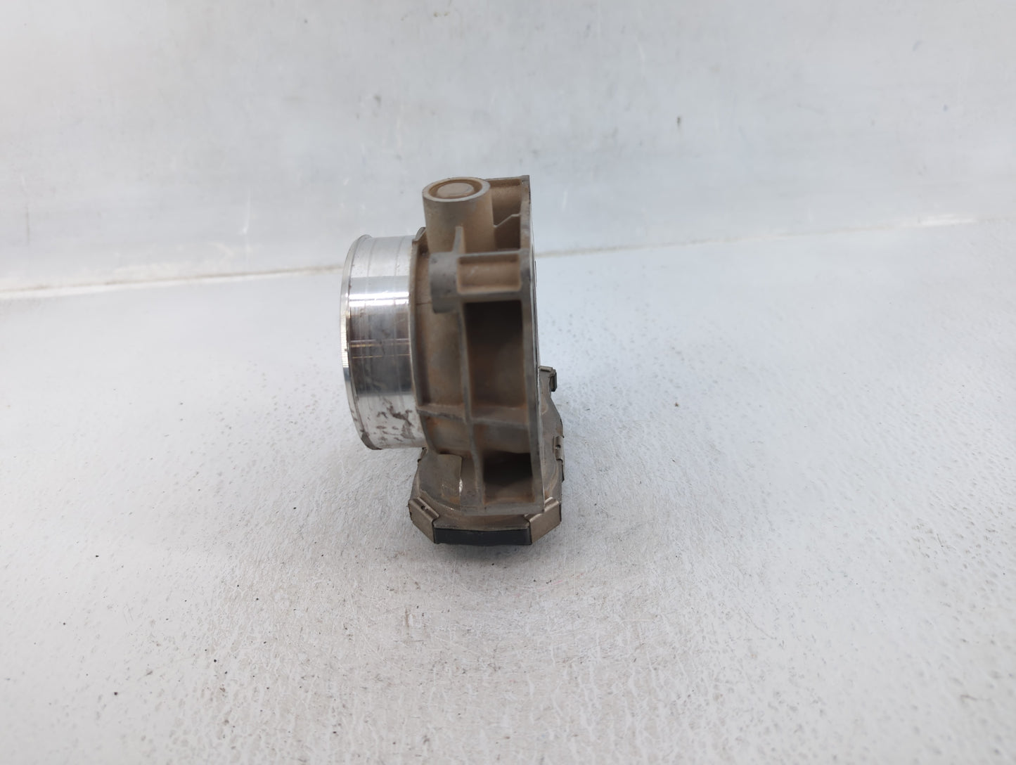 2017-2019 Buick Lacrosse Throttle Body P/N:12671015 Fits Fits 2017 2018 2019 OEM Used Auto Parts - Oemusedautoparts1.com