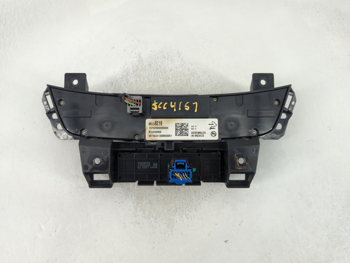 2017 Buick Lacrosse Climate Control Module Temperature AC/Heater Replacement P/N:84138219 Fits OEM Used Auto Parts - Oemused