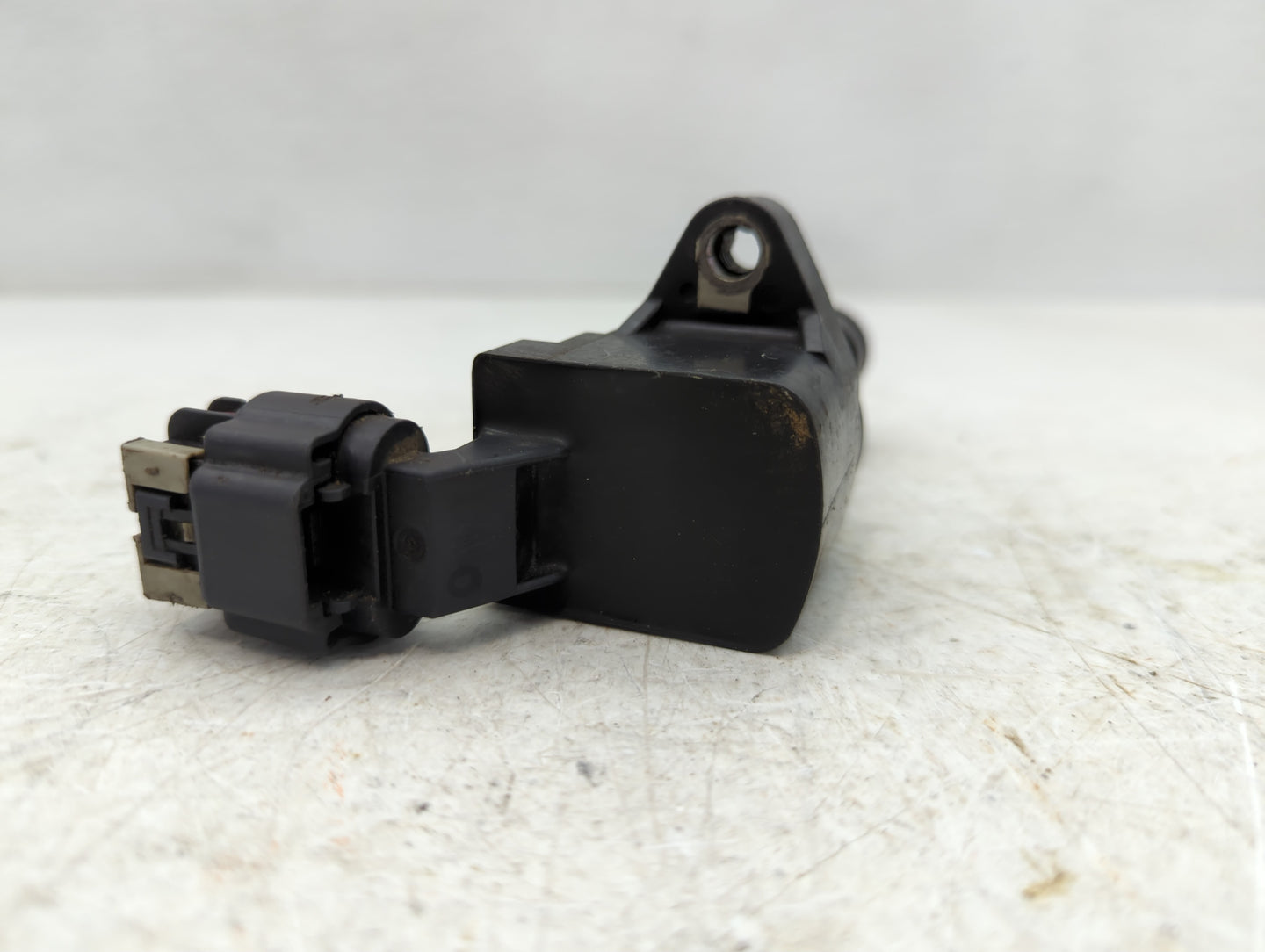 2014-2017 Buick Regal Ignition Coil Igniter Pack - Oemusedautoparts1.com