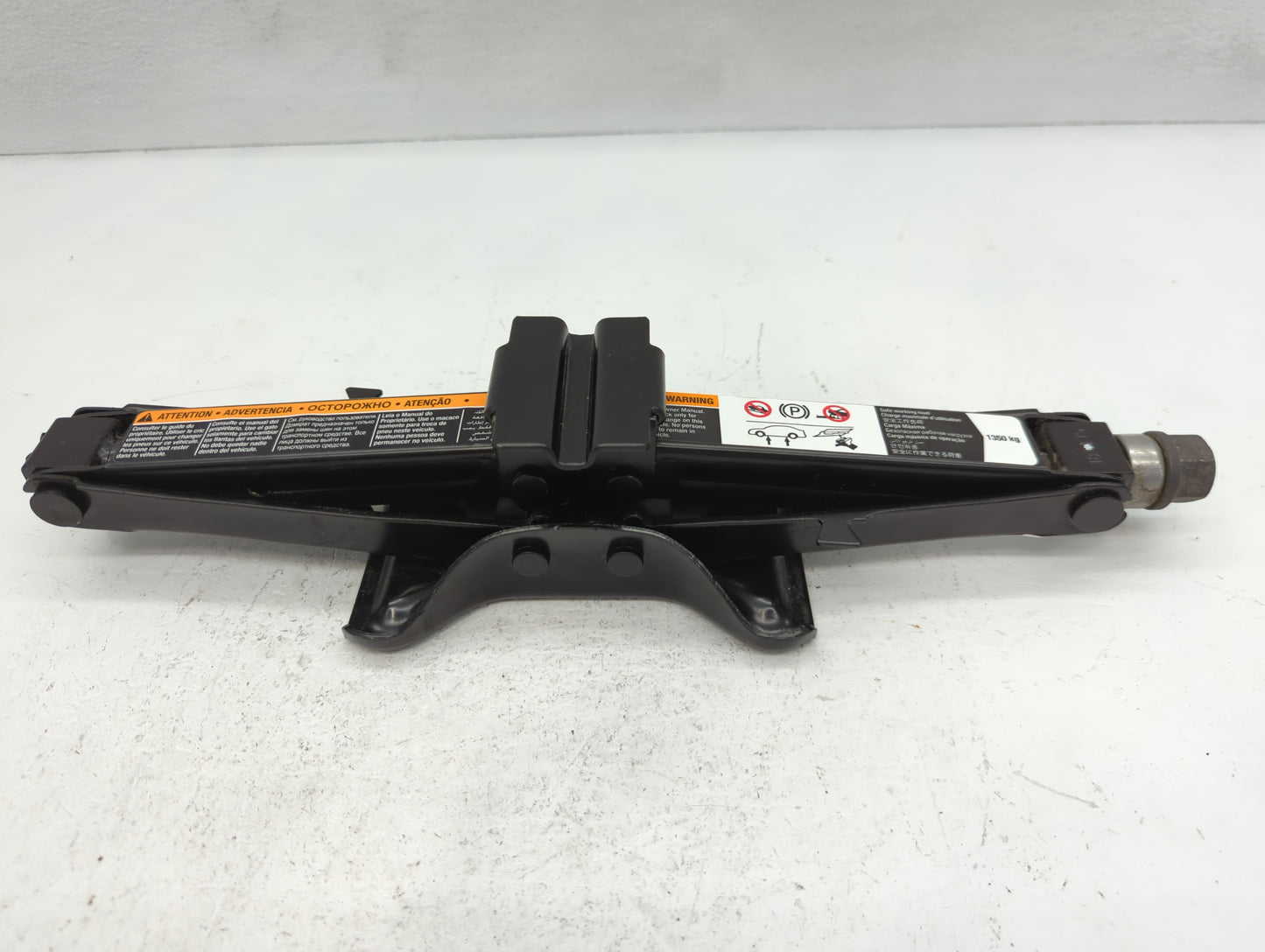 2017 Buick Regal Spare Scissor Car Jack - Oemusedautoparts1.com