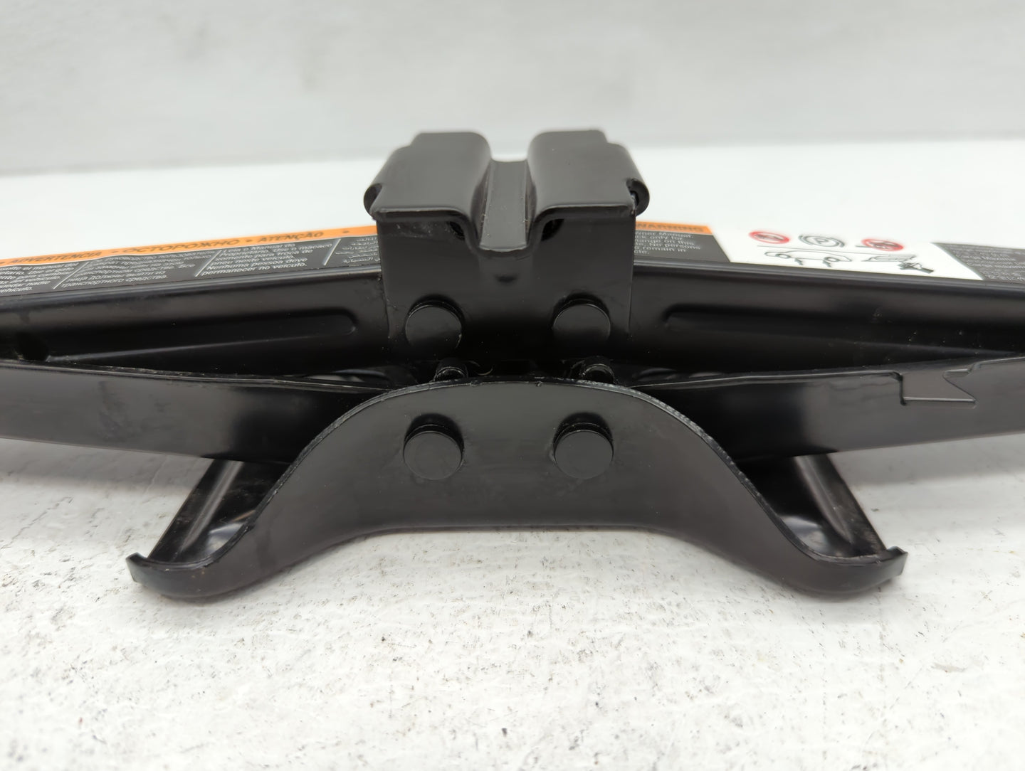 2017 Buick Regal Spare Scissor Car Jack 1112350 - Oemusedautoparts1.com