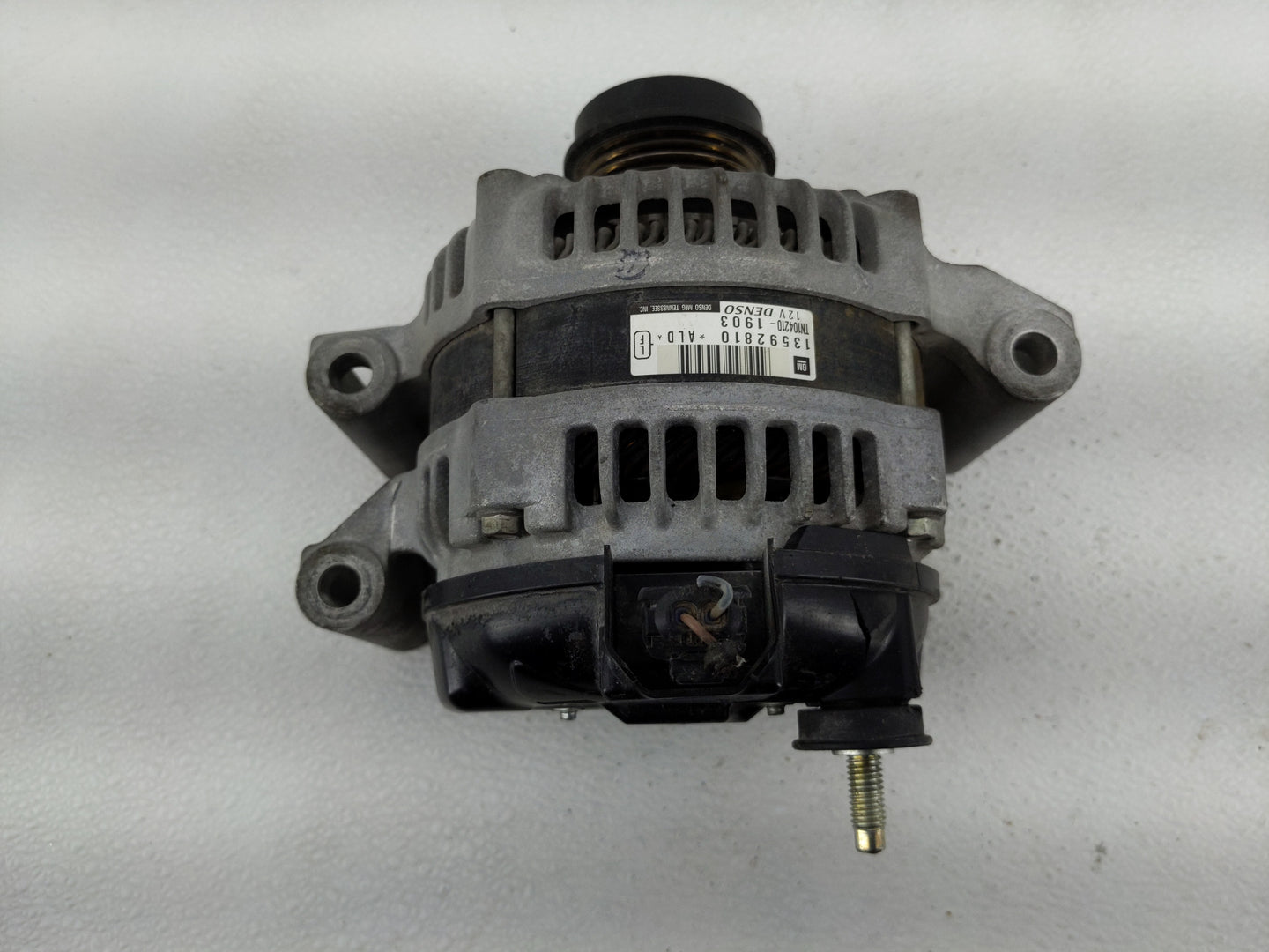 2014-2017 Buick Regal Alternator Replacement Generator Charging Assembly Engine OEM P/N:13592810 Fits OEM Used Auto Parts - 