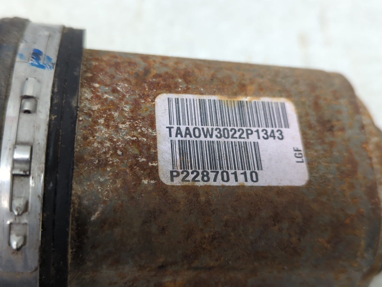2011-2017 Buick Regal Axle Shaft Front Passenger Cv C/v - Oemusedautoparts1.com