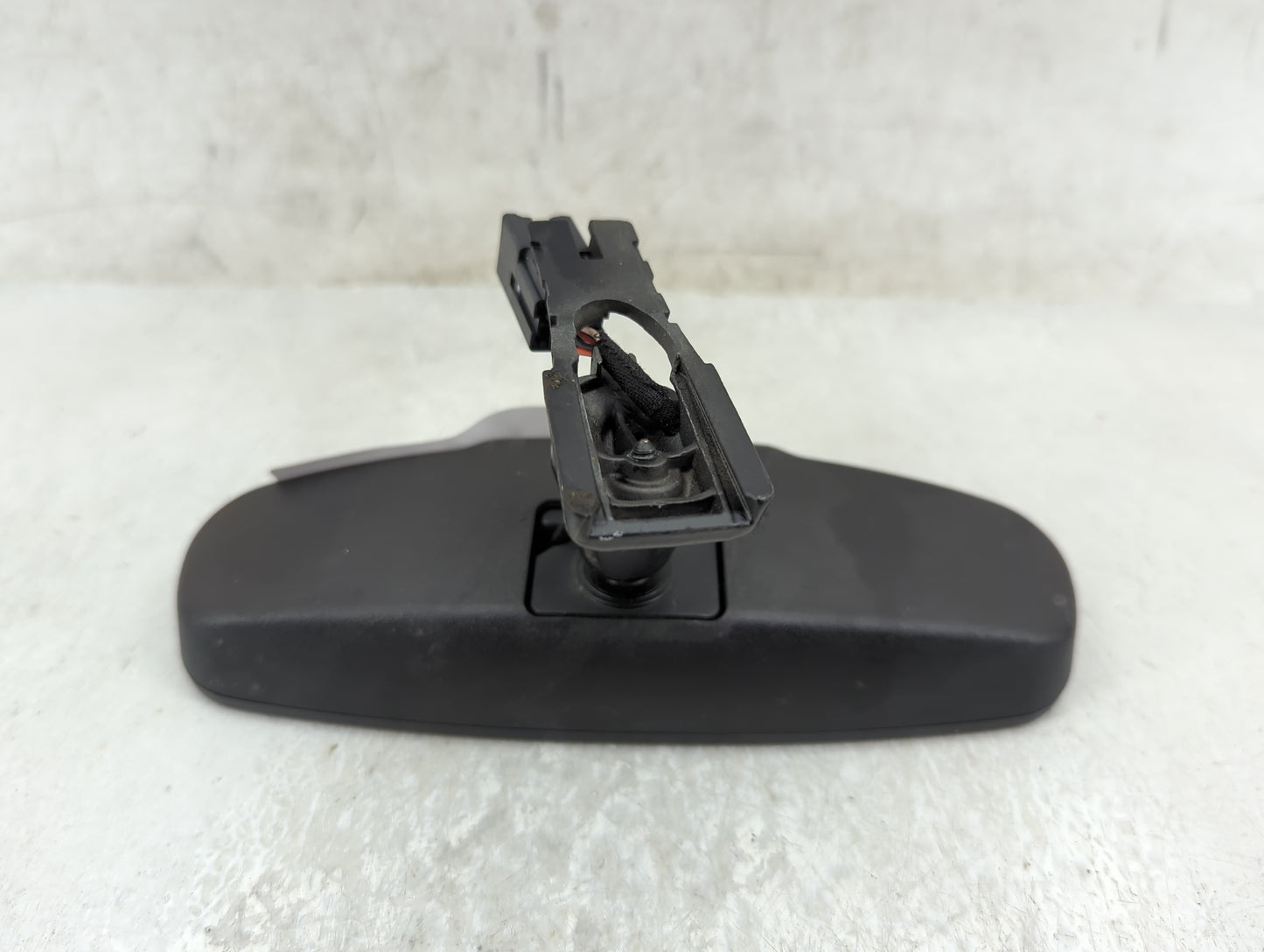 2011-2017 Buick Regal Interior Rear View Mirror Replacement OEM P/N:A048070 Fits OEM Used Auto Parts - Oemusedautoparts1.com