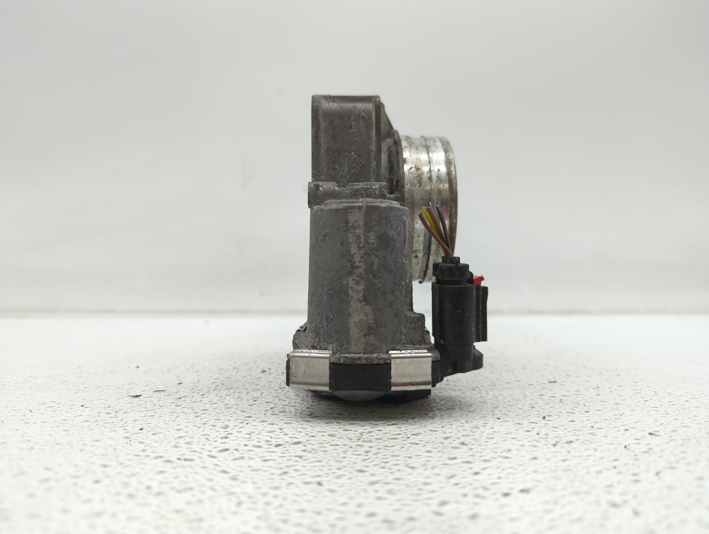 2014-2017 Buick Regal Throttle Body P/N:12670837AA 12681472AA, 12670937AA, 12627067DA Fits Fits 2013 2014 2015 2016 2017 201