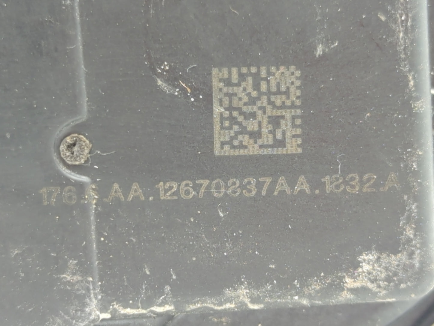 2014-2017 Buick Regal Throttle Body P/N:12670837AA 12681472AA, 12670937AA, 12627067DA Fits Fits 2013 2014 2015 2016 2017 201