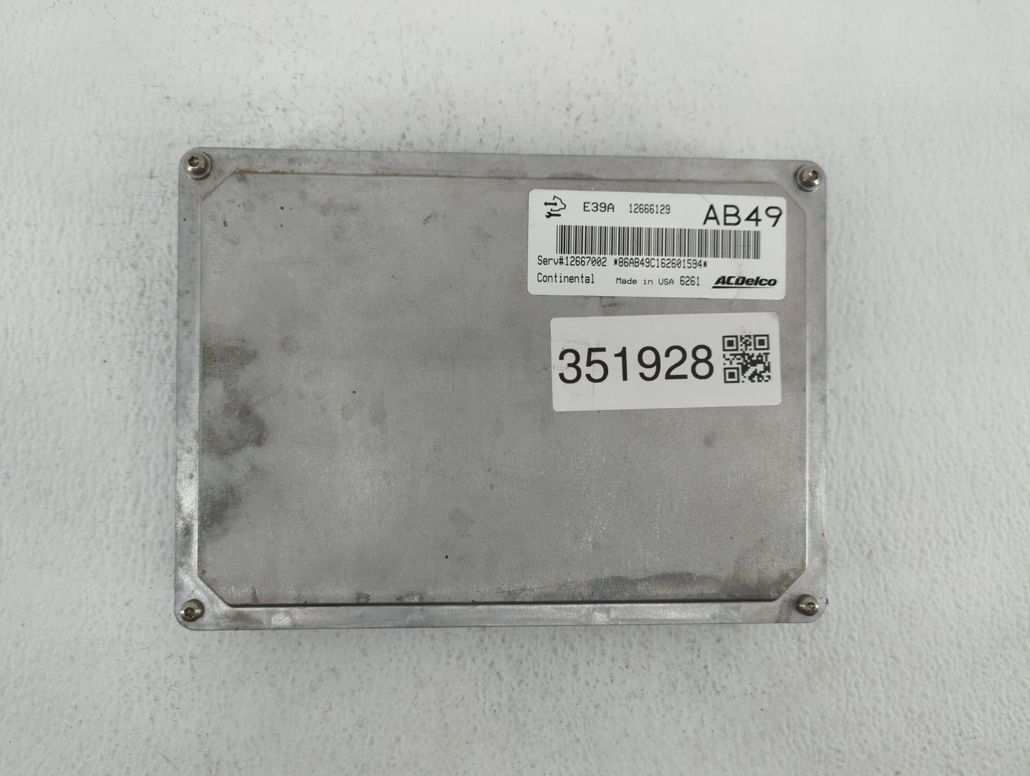 2017 Buick Regal PCM Engine Control Computer ECU ECM PCU OEM P/N:12685918 12667002, 12698026, 12673932 Fits Fits 2018 2019 O