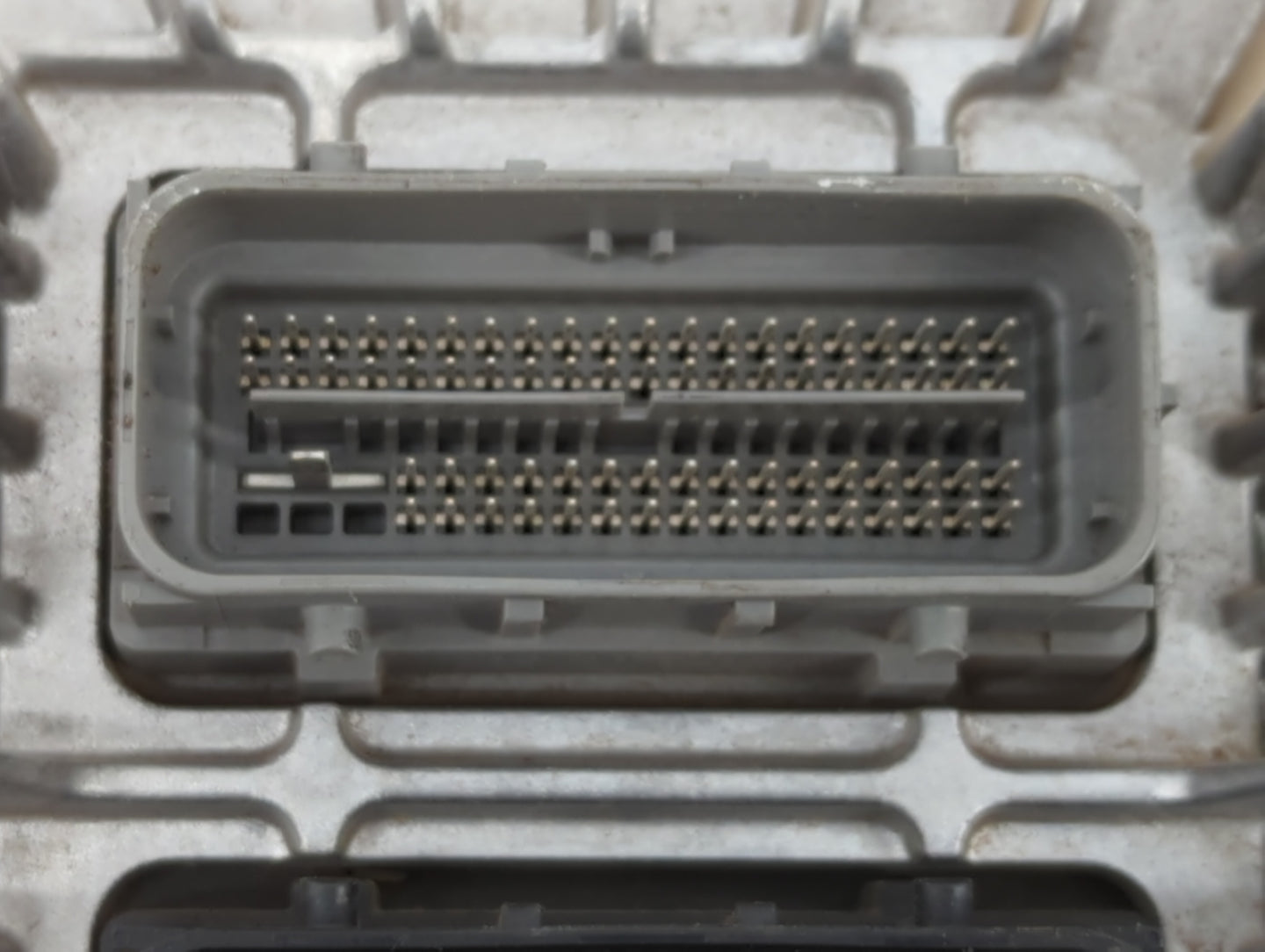 2017 Buick Regal PCM Engine Control Computer ECU ECM PCU OEM P/N:12685918 12667002, 12698026, 12673932 Fits Fits 2018 2019 O