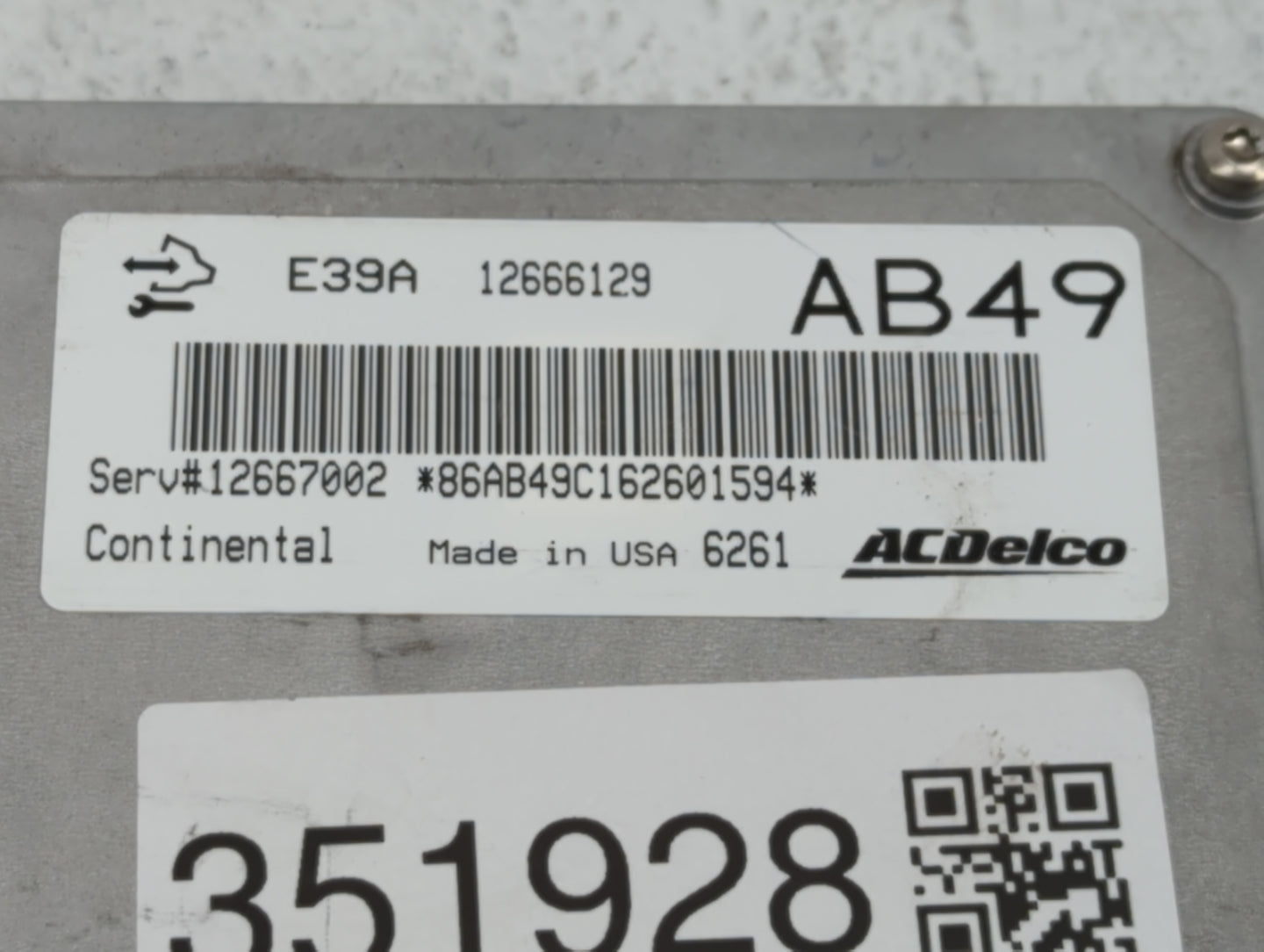 2017 Buick Regal PCM Engine Control Computer ECU ECM PCU OEM P/N:12685918 12667002, 12698026, 12673932 Fits Fits 2018 2019 O