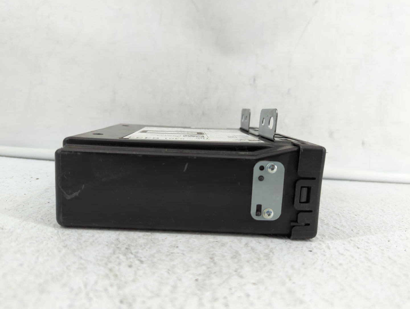 2015-2017 Buick Regal Am Fm Cd Player Radio Receiver - Oemusedautoparts1.com
