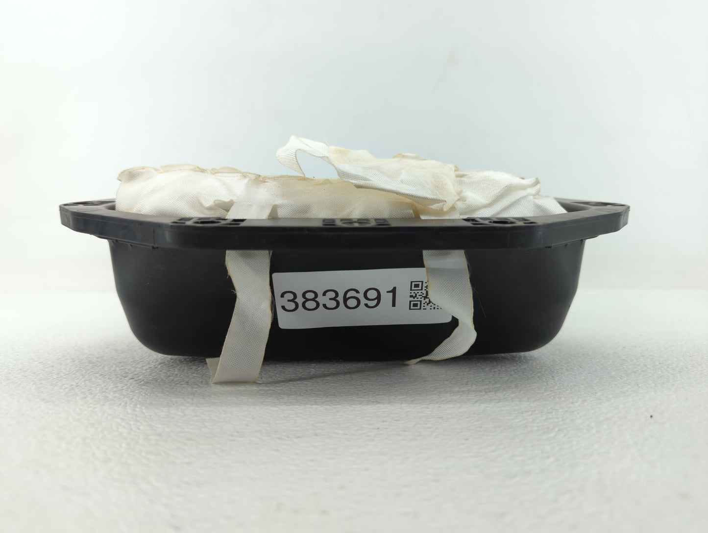 2013-2017 Buick Regal Air Bag Driver Left Knee OEM P/N:22963306 Fits Fits 2013 2014 2015 2016 2017 OEM Used Auto Parts - Oem