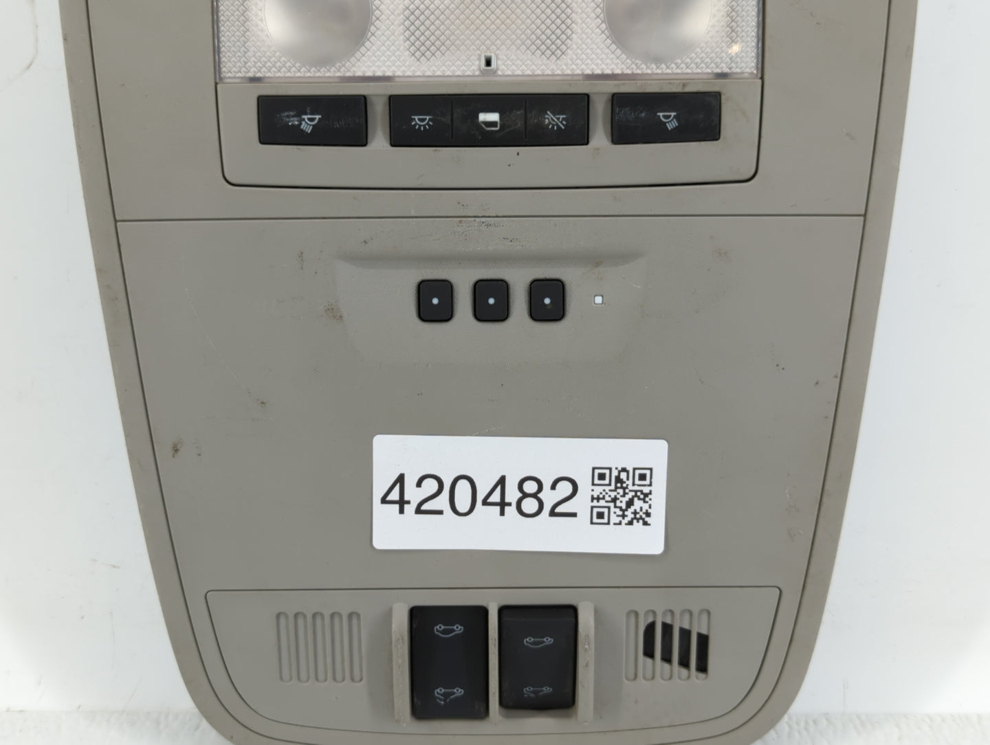 2016-2017 Buick Regal Overhead Console W/rear Climate Control - Oemusedautoparts1.com