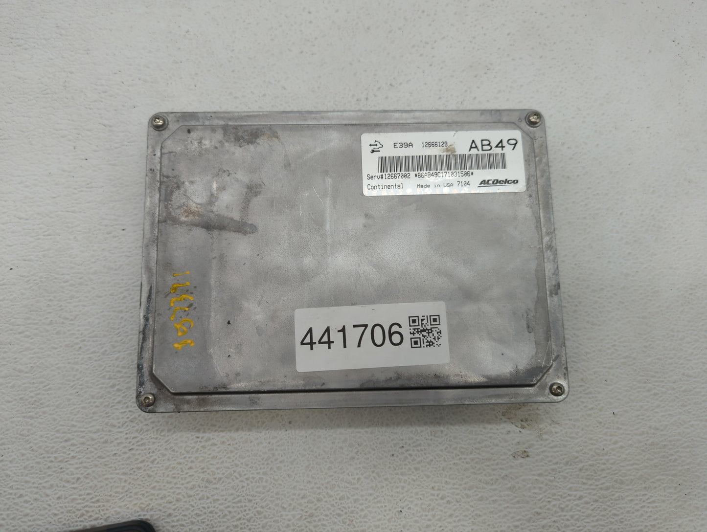 2017 Buick Regal PCM Engine Control Computer ECU ECM PCU OEM P/N:12667002 12685918, 12670801, 12666129 Fits Fits 2018 2019 2