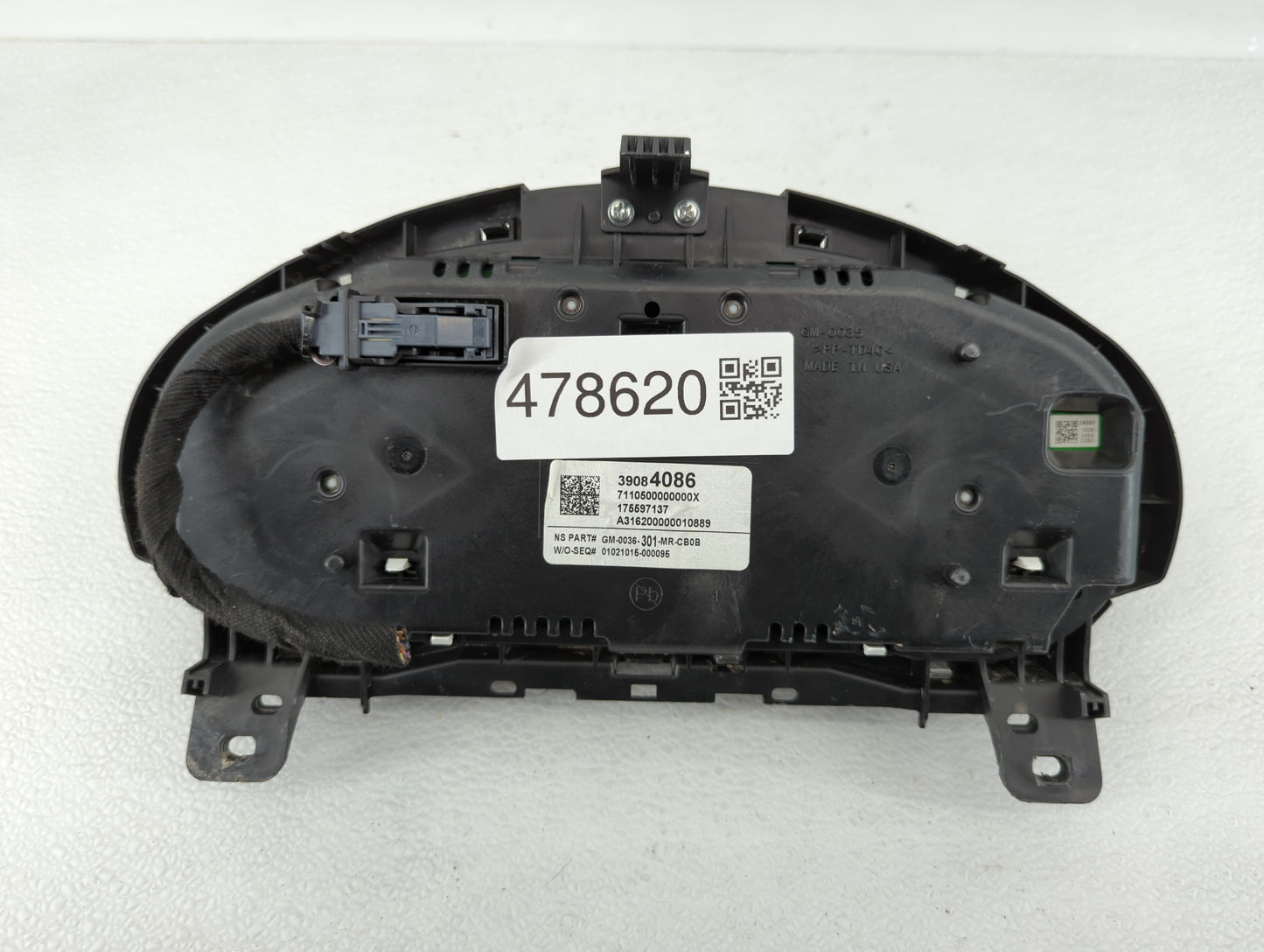 2017 Buick Regal Instrument Cluster Speedometer Gauges P/N:39084086 Fits OEM Used Auto Parts - Oemusedautoparts1.com