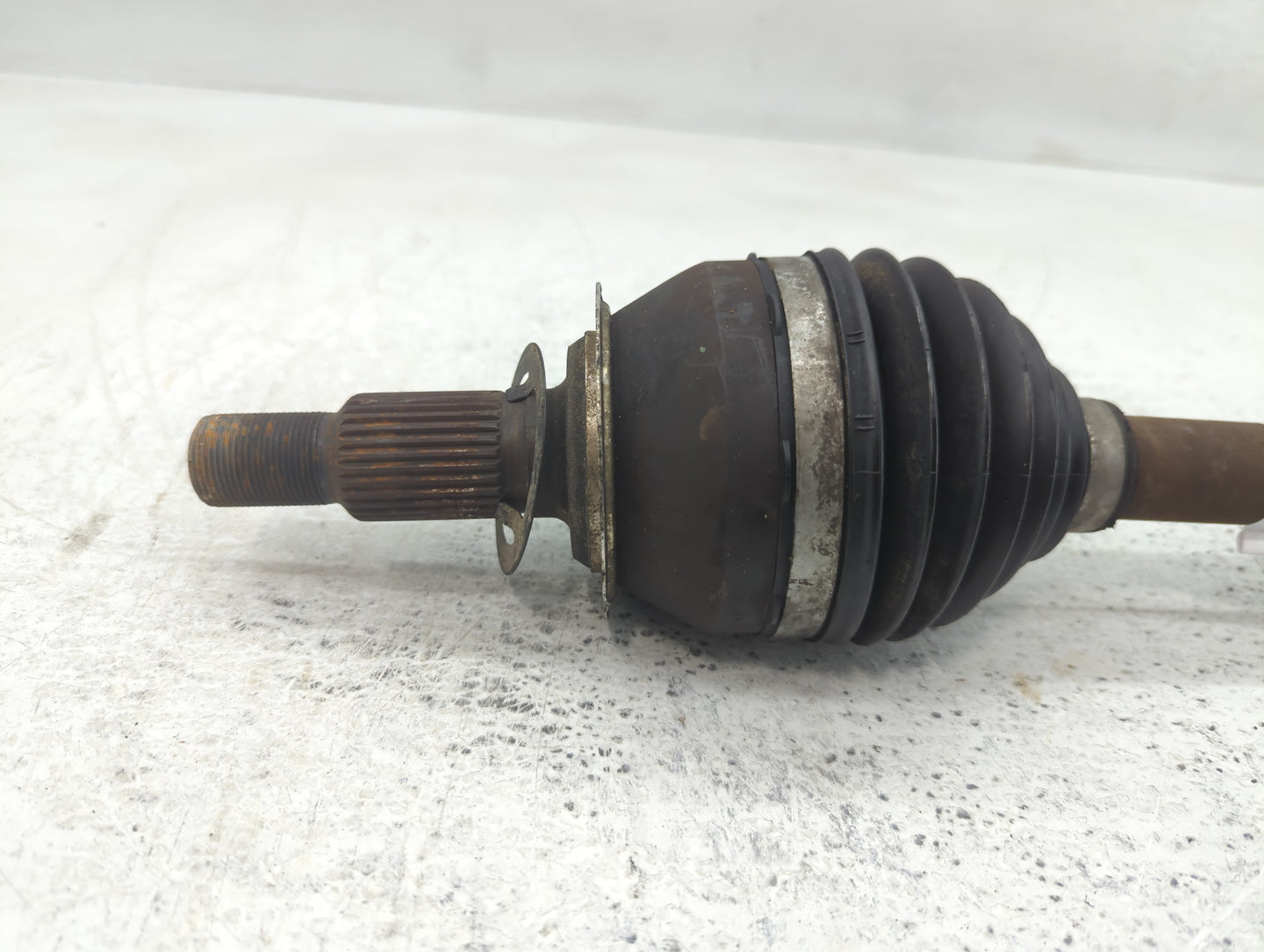 2014-2017 Buick Regal Axle Shaft Front Driver Cv C/v - Oemusedautoparts1.com