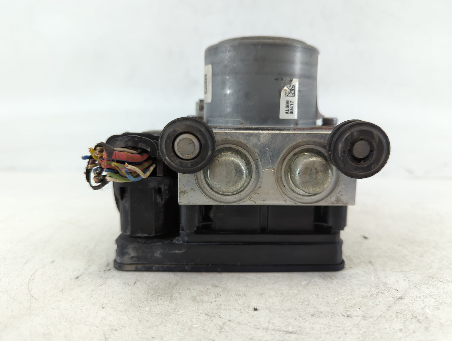 2016-2017 Buick Regal ABS Pump Control Module Replacement P/N:84107105 Fits Fits 2016 2017 OEM Used Auto Parts - Oemusedauto