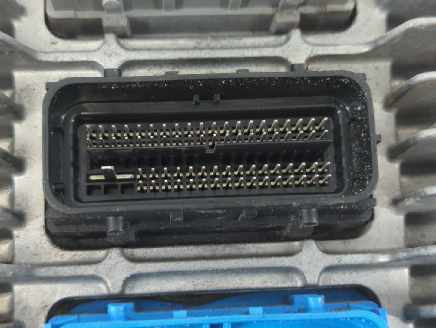 2017 Buick Regal PCM Engine Control Computer ECU ECM PCU OEM P/N:12666129 12667002 Fits Fits 2018 2019 2020 OEM Used Auto Pa