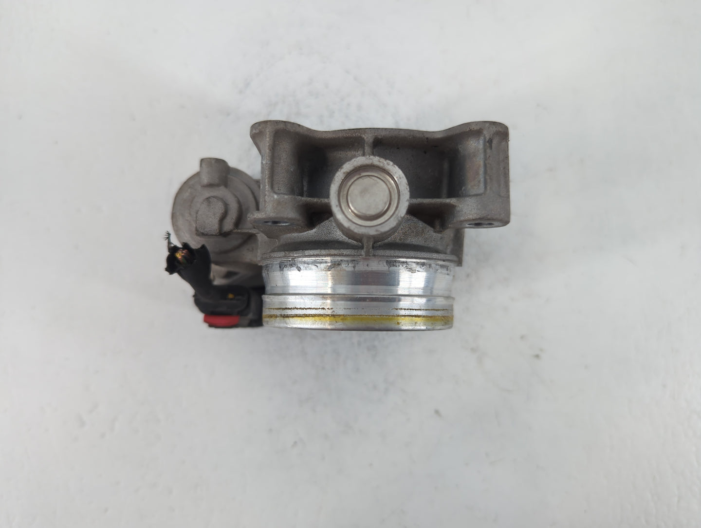 2014-2017 Buick Regal Throttle Body P/N:12670837AA Fits Fits 2013 2014 2015 2016 2017 2018 2019 2020 2021 OEM Used Auto Part