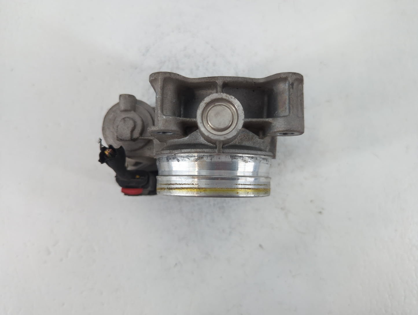 2014-2017 Buick Regal Throttle Body P/N:12670837AA Fits Fits 2013 2014 2015 2016 2017 2018 2019 2020 2021 OEM Used Auto Part