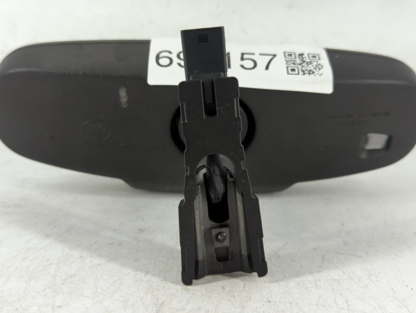 2011-2017 Buick Regal Interior Rear View Mirror Replacement OEM P/N:13584891 Fits OEM Used Auto Parts - Oemusedautoparts1.co