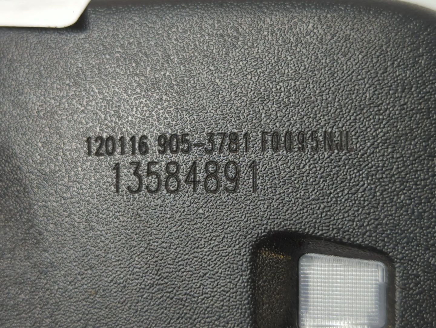 2011-2017 Buick Regal Interior Rear View Mirror Replacement OEM P/N:13584891 Fits OEM Used Auto Parts - Oemusedautoparts1.co