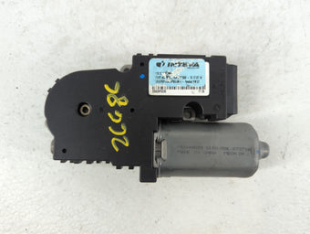 compare product 2017 Buick Regal Sunroof Motor Oem