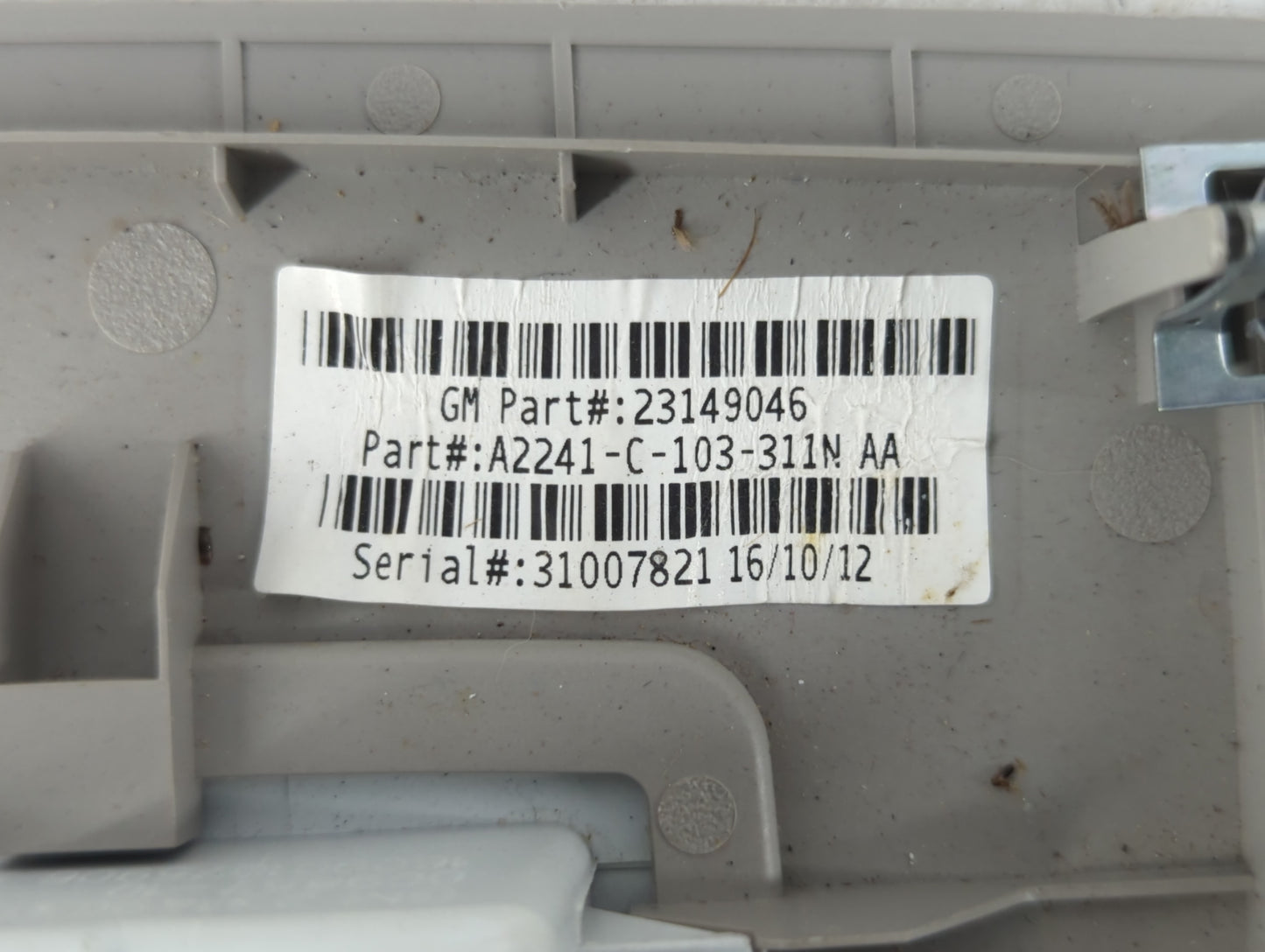 2017 Buick Regal Overhead Roof Console - Oemusedautoparts1.com