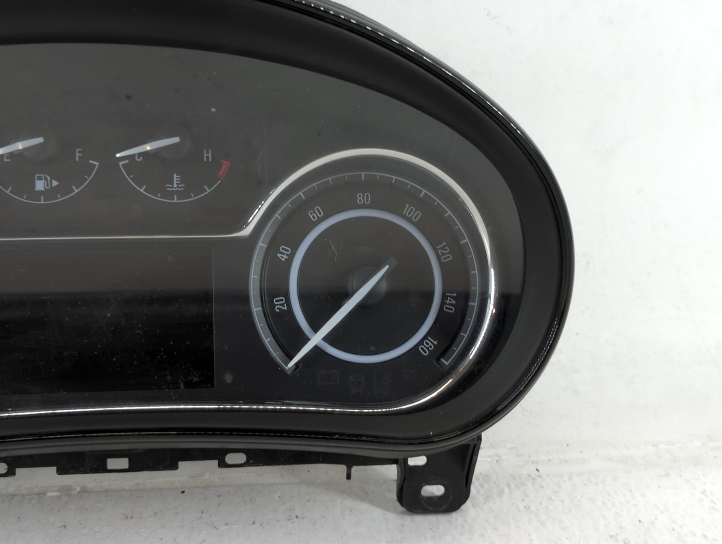 2016-2017 Buick Regal Instrument Cluster Speedometer Gauges P/N:39084086 Fits Fits 2016 2017 OEM Used Auto Parts - Oemusedau